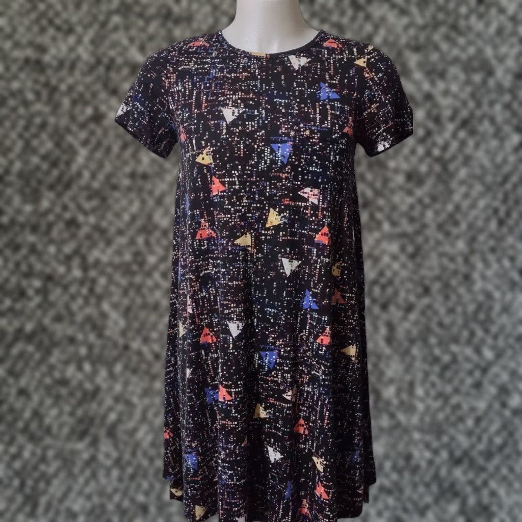 green emerald velvet dress Amelia Dress – lularoe main image 1