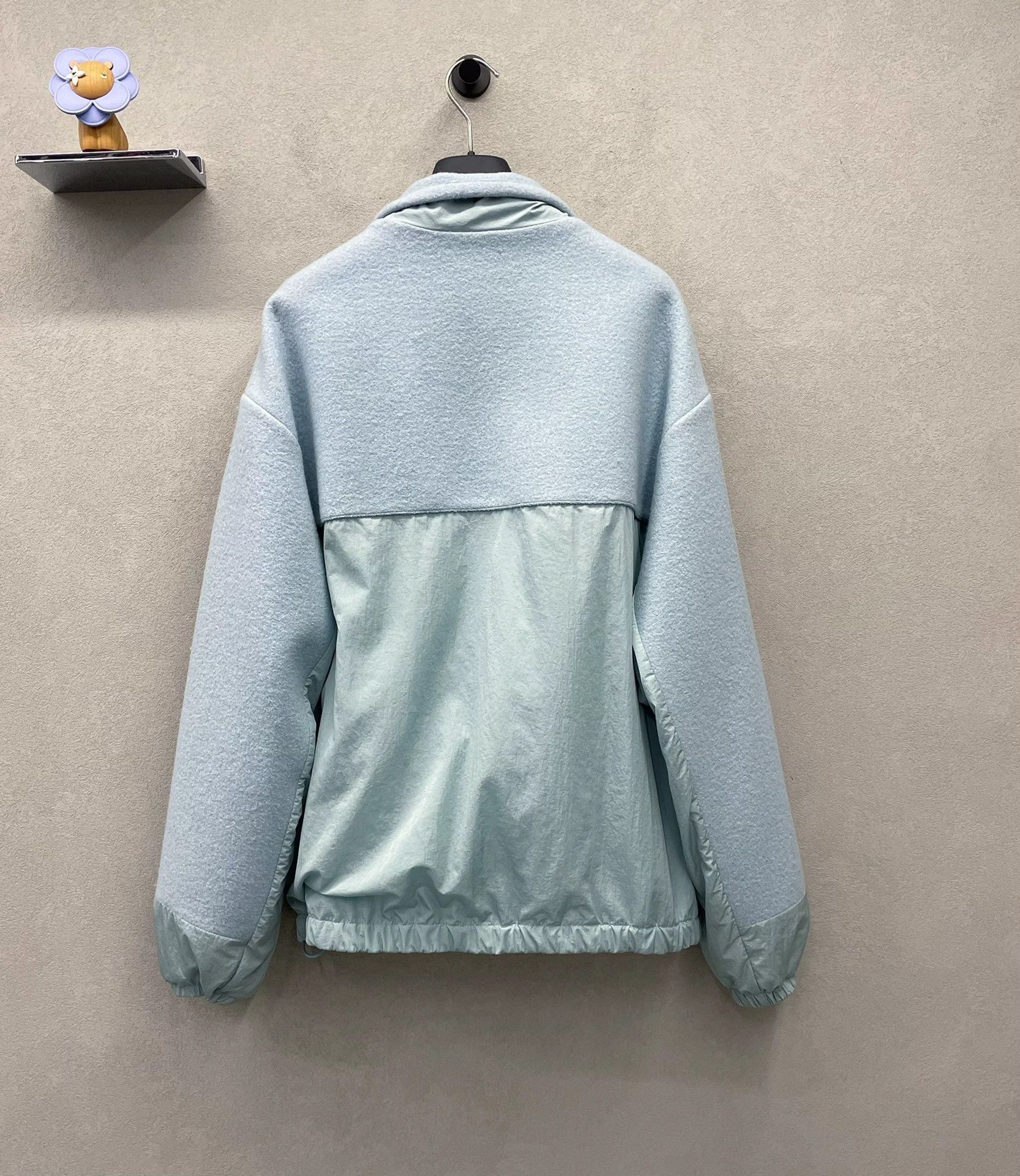 Louis Vuitton blue patchwork pullover sweatshirt size 50 Size US M / EU 48-50 / 2 - 2 Thumbnail