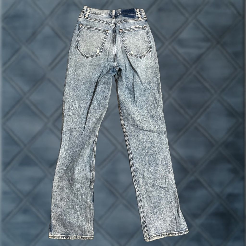 Abercrombie & Fitch Abercrombie & Fitch Jeans Womens 00/25 The 90s Straight Ultra High Rise Blue 5-Pocket Denim Distressed Slit Stretch Vintage 90s Mens Women Girls? Size 24" / US 00 / IT 34 - 1 Thumbnail