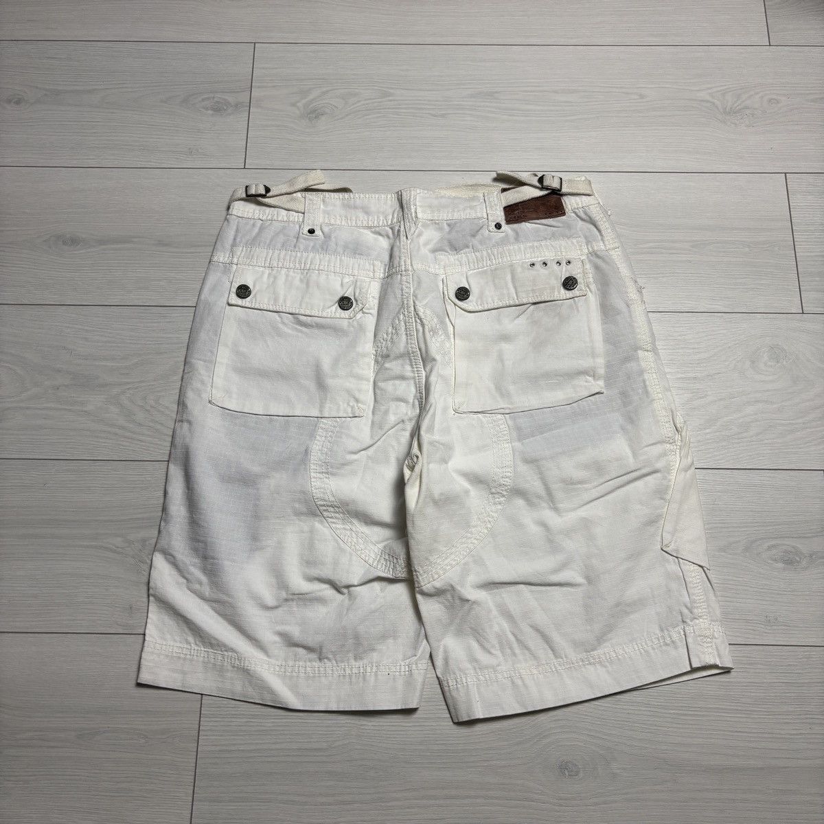 Japanese Brand crazy army vintage y2k bondage shorts rap if six was nine Size US 38 / EU 54 - 1 Thumbnail