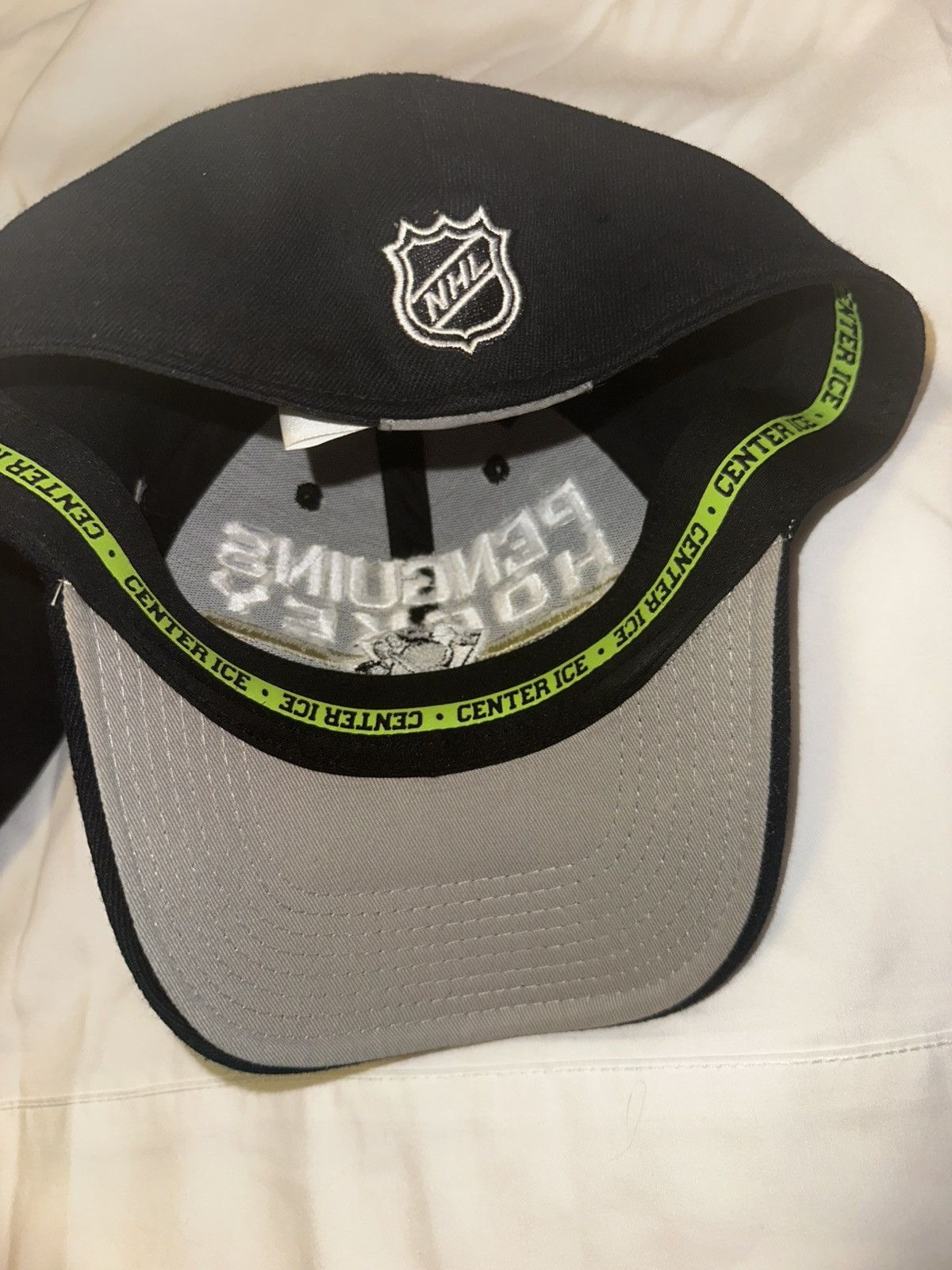 Reebok REEBOK PITTSBURGH PENGUINS OS L/XL Center Ice Black Hat Size ONE SIZE - 3 Thumbnail