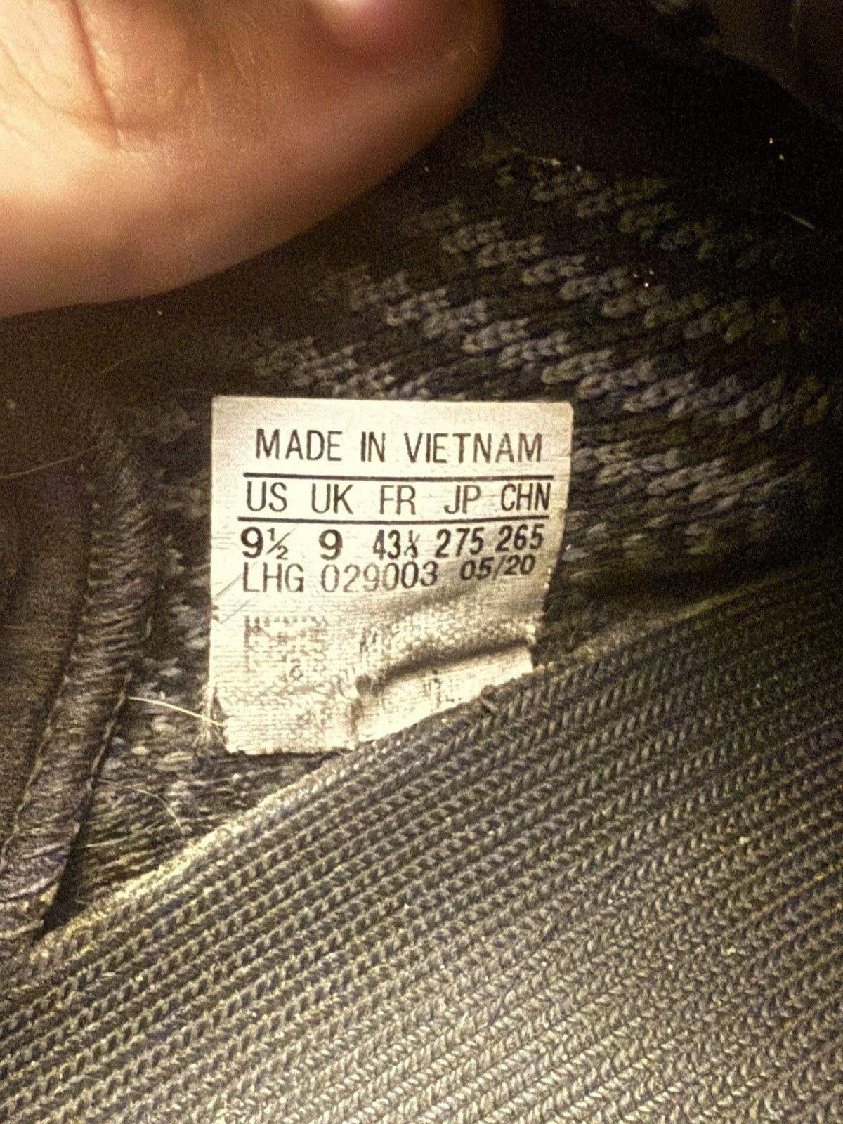 Yeezy Yeezy Carbon boost V2 350 Size US 9.5 / EU 42-43 - 9 Thumbnail