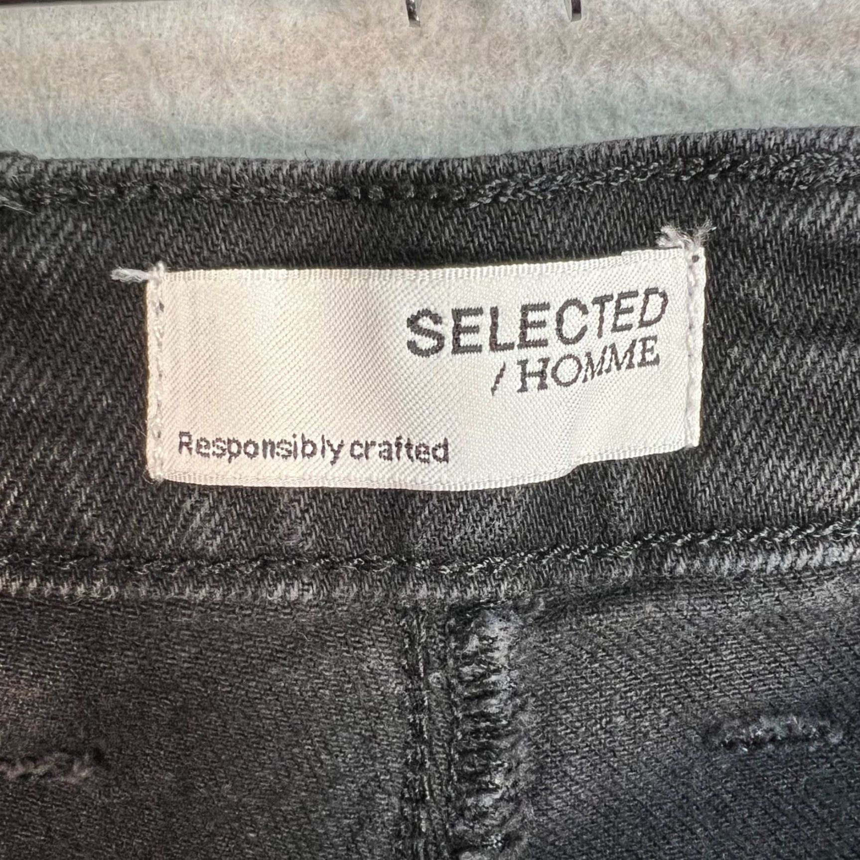Selected Homme Selected Homme Mens Pants - 32 Black Cotton Blend Tapered Chino Workwear Flat Front Button Pockets Inseam 27" Regular Size Size US 32 / EU 48 - 3 Thumbnail
