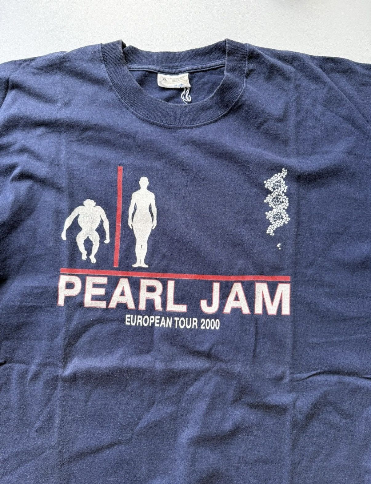 Vintage 2000 Vintage Pearl Jam Rock T-Shirt Screen stars Size XL Size US XL / EU 56 / 4 - 3 Thumbnail