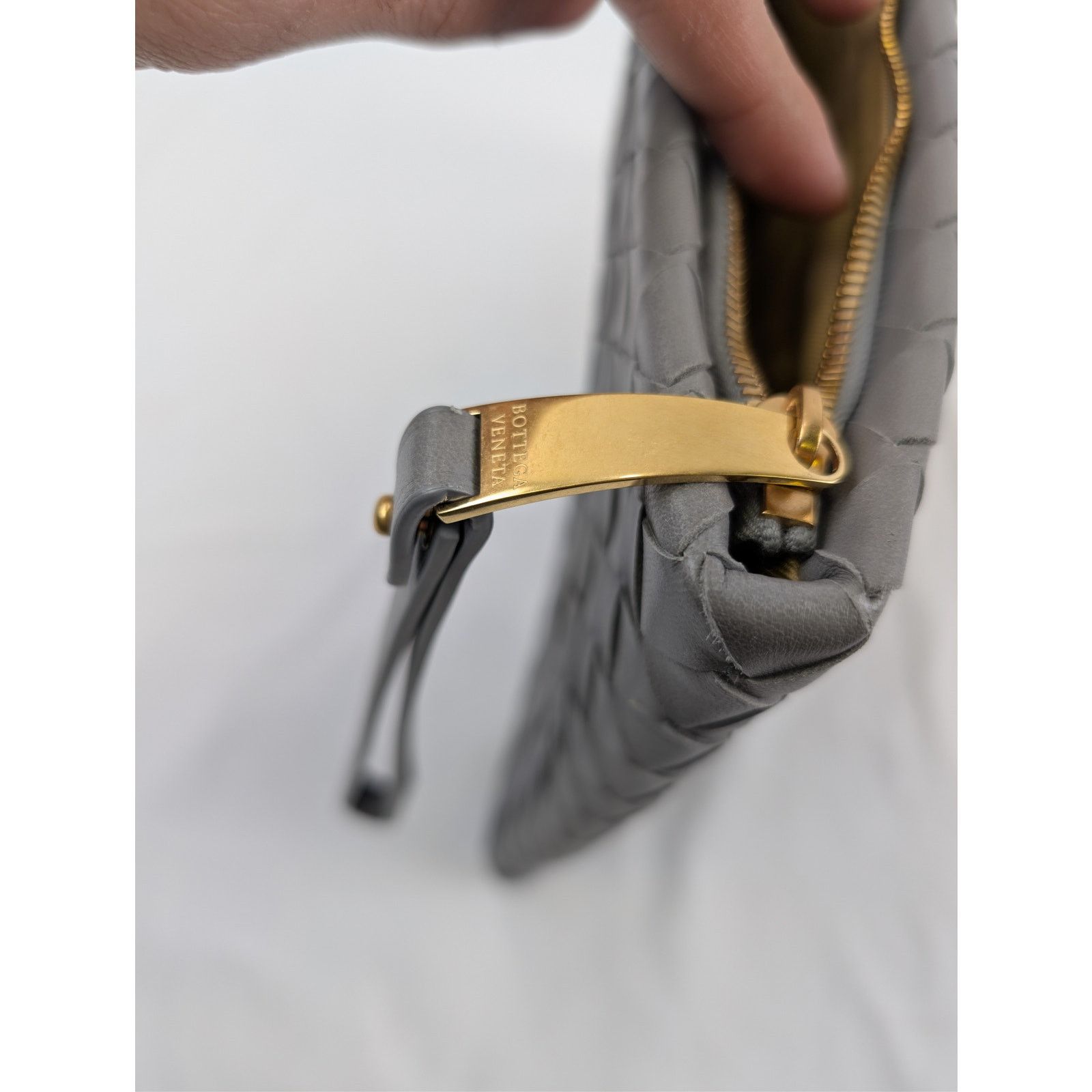 Bottega Veneta o1rshd1 Size: OS / intrecciato leather document case in grey Size ONE SIZE - 11 Thumbnail