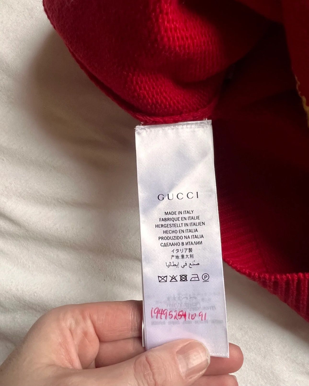 Gucci Gucci Red UFO 2017 Size US S / EU 44-46 / 1 - 3 Thumbnail