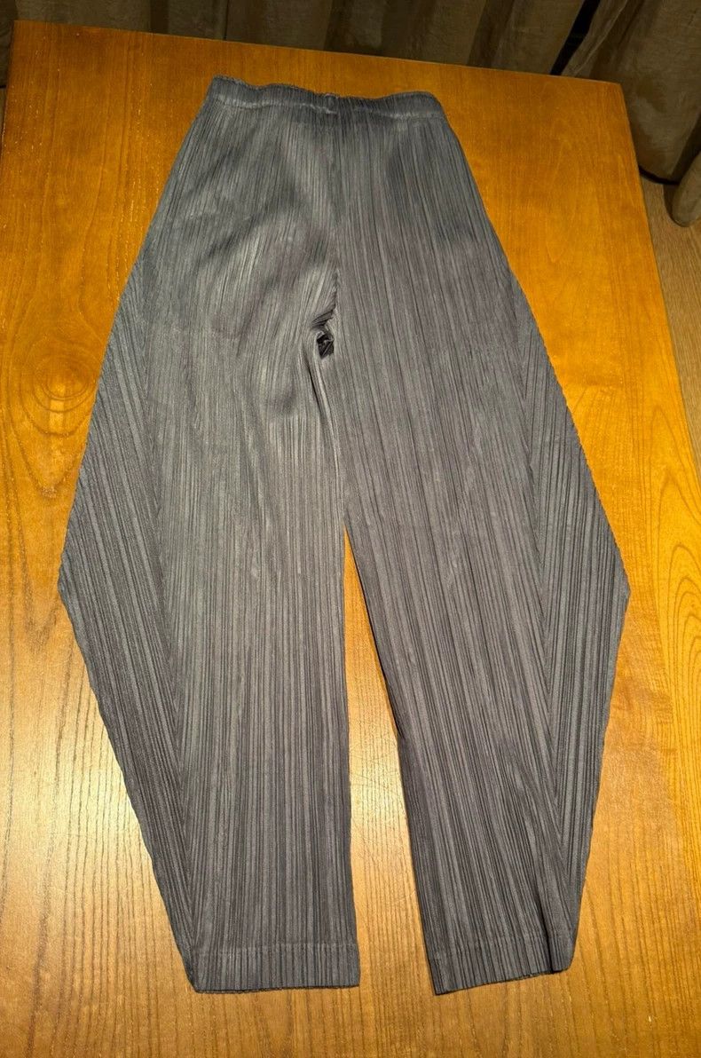 Issey Miyake Issey Miyake size:3 Grey pleated pants Size 42" / US 20 - 6 Thumbnail