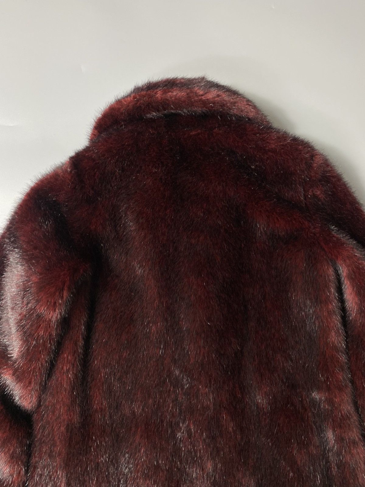 agnes b. Agnes B.- Burgundy Faux Fur Coat Size XS / US 0-2 / IT 36-38 - 14 Thumbnail