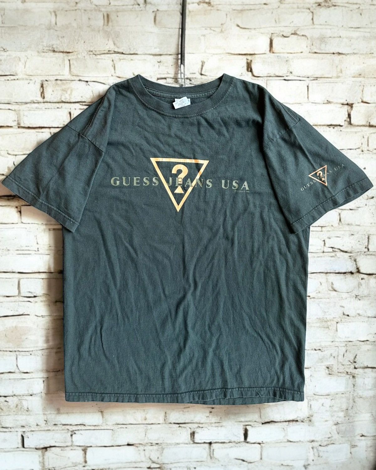 Guess × Vintage 1996 GUESS Jeans USA Tee Size US M / EU 48-50 / 2 - 1 Thumbnail