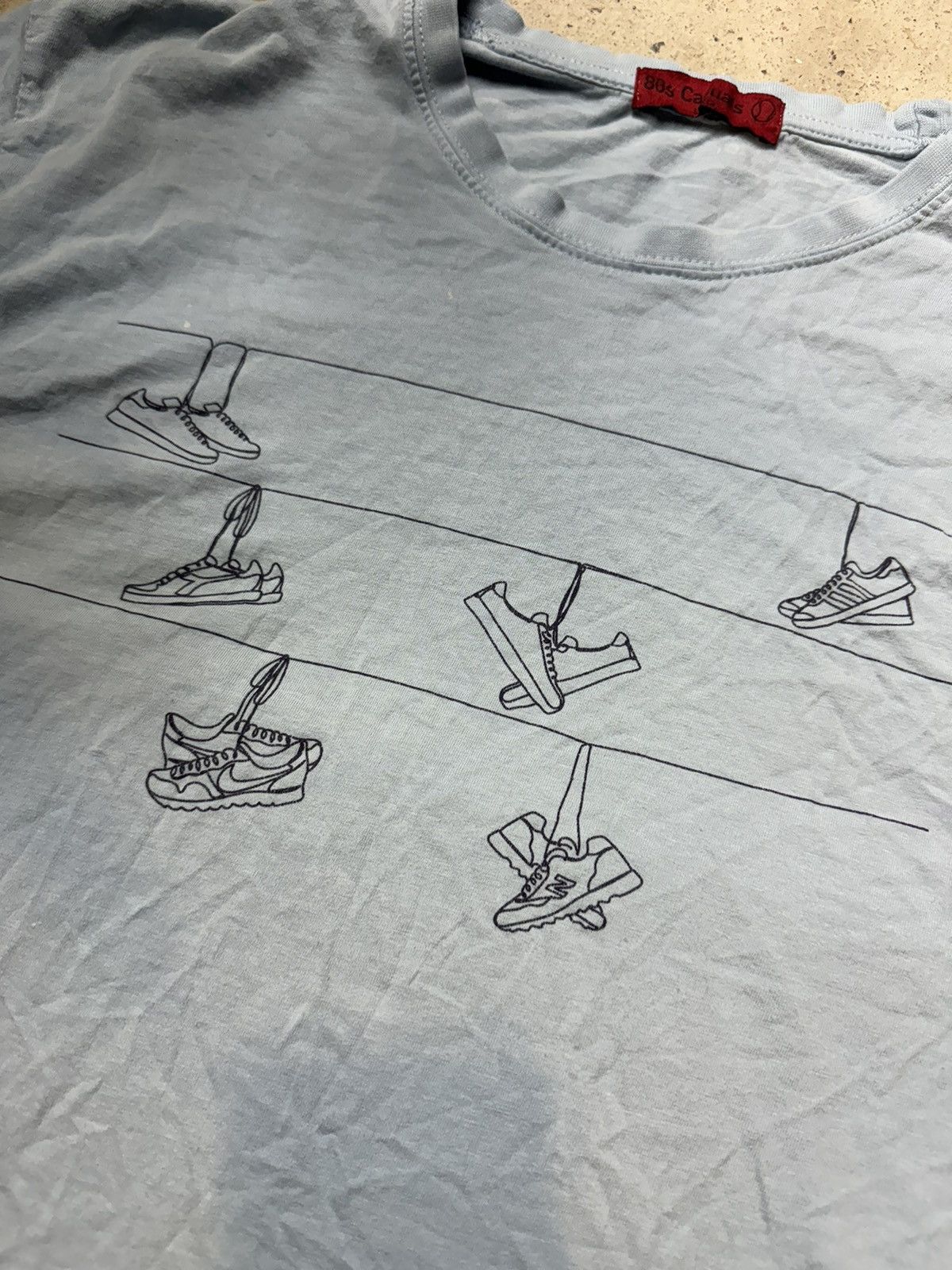 Other × Vintage Vintage Y2K 80s Casuals Shoes Nike Style Print T Shirt Size US L / EU 52-54 / 3 - 2 Thumbnail