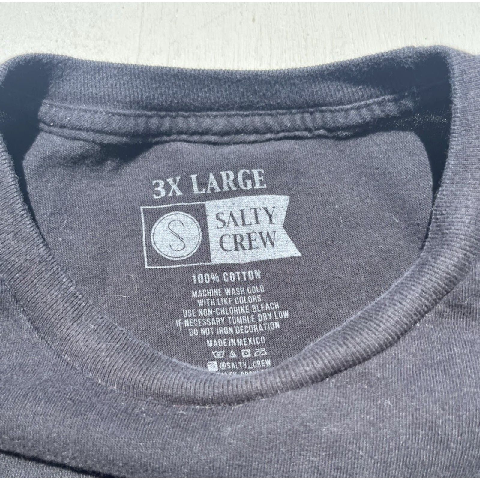 Vintage Salty Crew T-Shirt Men 3XL Black Thrill Logo Fishing Ocean Decks Adventure Sea Size US XXL / EU 58 / 5 - 4 Thumbnail