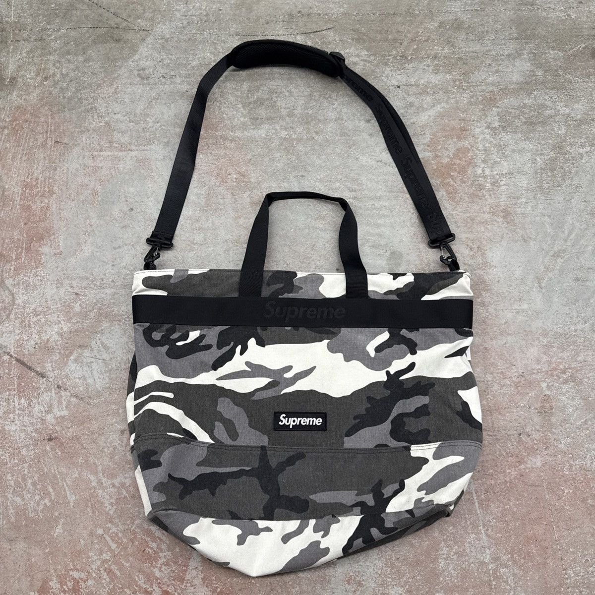 Supreme FW14 Hi-Vis Backpack 3M Cordura Bag Black | Grailed display picture 3