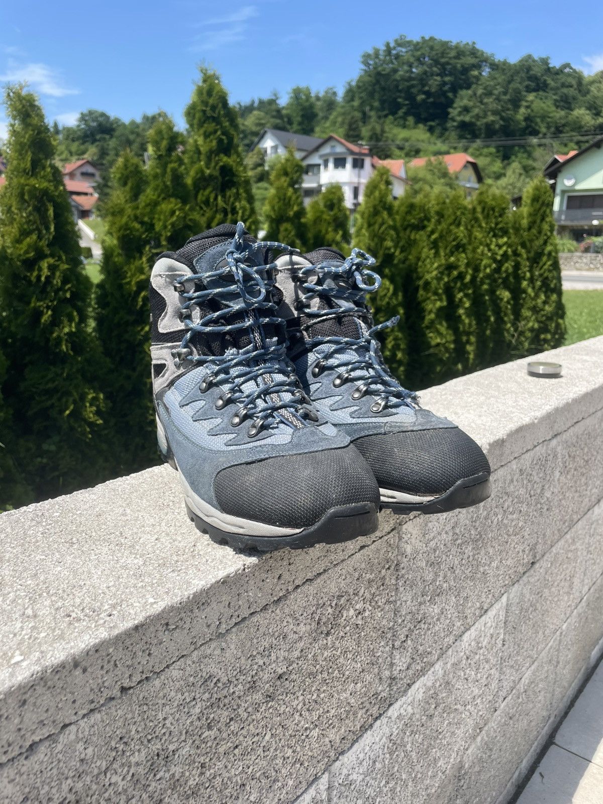 Other Kilimanjaro HER-TEX hiking shoes Size US 12.5 / EU 45-46 - 2 Thumbnail