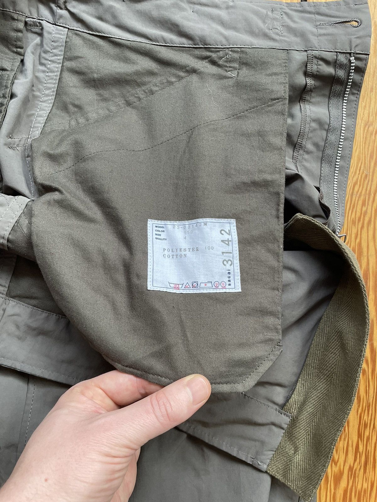 Sacai SACAI Taupe Matte Cargo Pants, Size 3, Grey,Adjustable waist Size US 34 / EU 50 - 6 Thumbnail