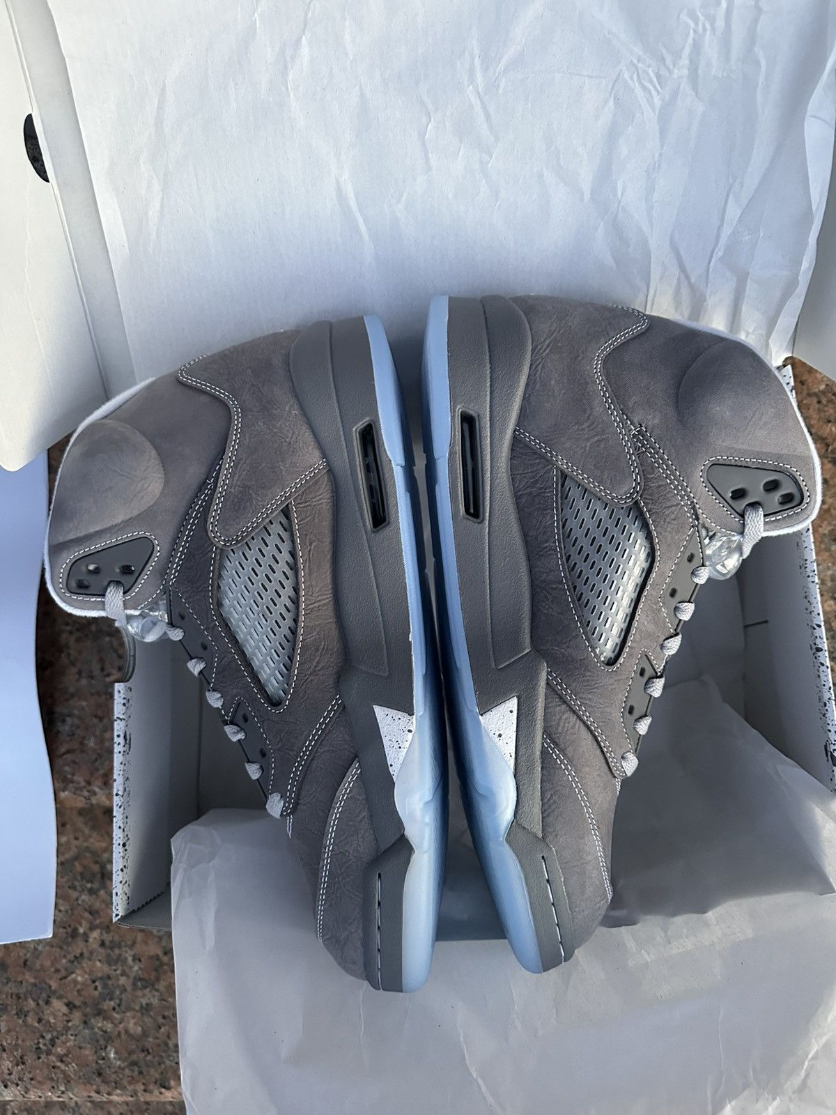 Jordan Brand Jordan Retro 5 Wolf Grey Size 11 MEN Size US 10 / EU 43 - 4 Thumbnail