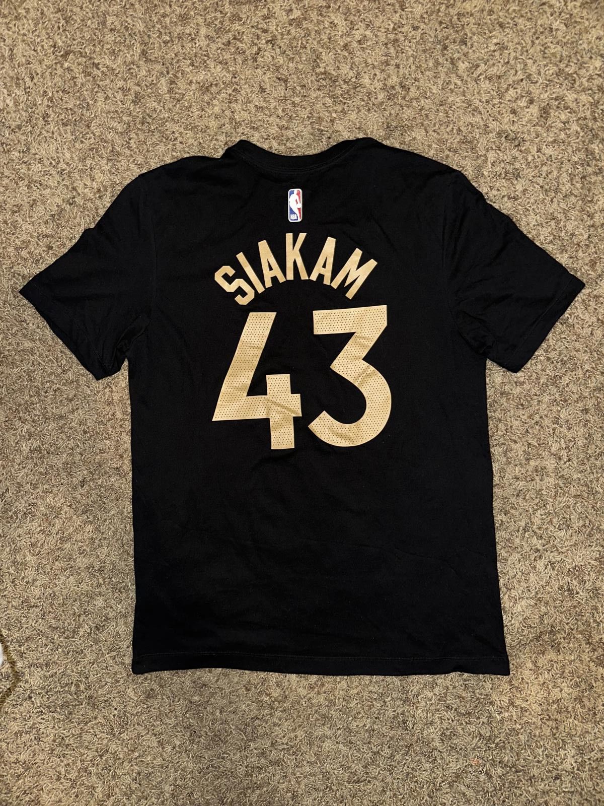 Nike Nike Men's Toronto Raptors Kyle Lowry 2019/20 Earned Edition Black T-Shirt Size US M / EU 48-50 / 2 - 3 Thumbnail
