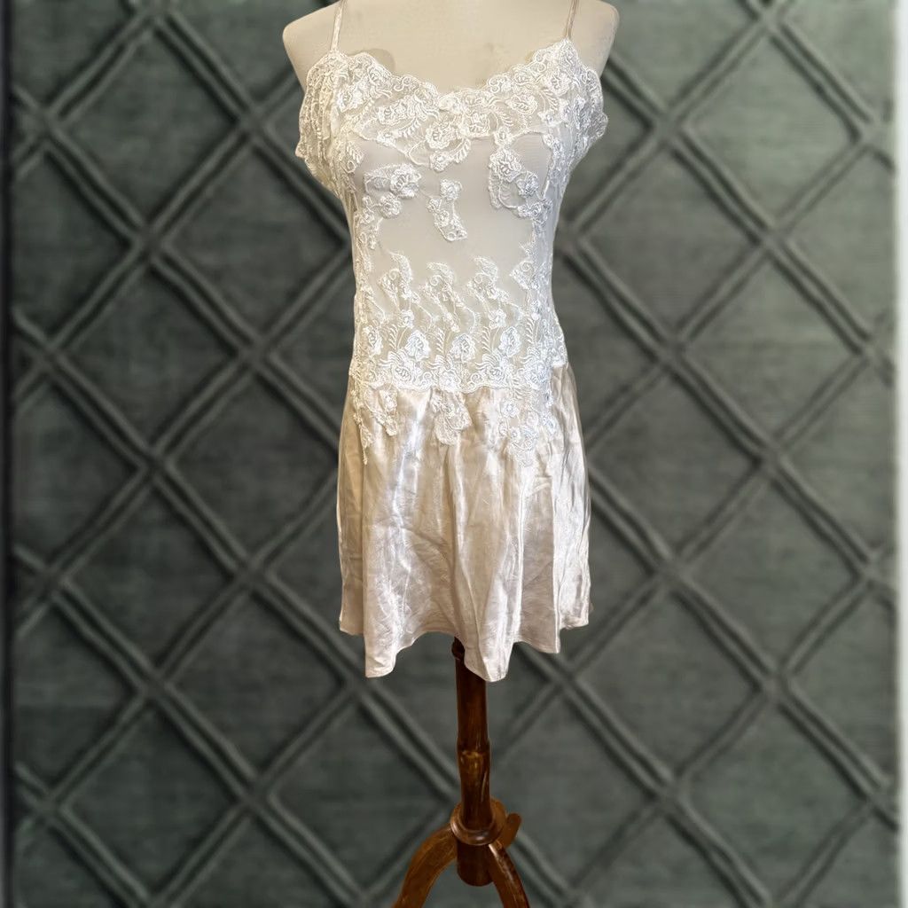 Victoria's Secret VINTAGE Victoria's Secret Silk Lace Slip Dress S Women Pink Romantic Ethereal Size ONE SIZE - 1 Thumbnail