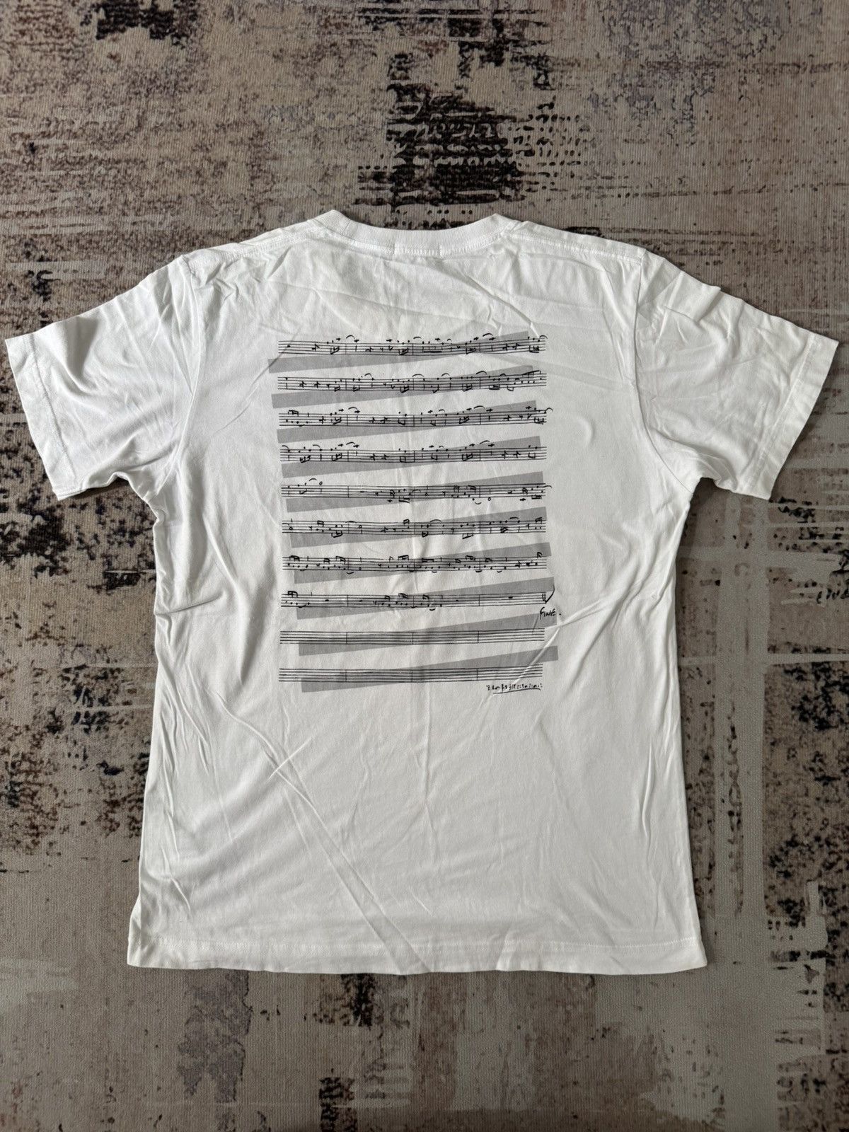 Uniqlo assorted tshirt - Uniqlo melody note tshirt Size US M / EU 48-50 / 2 - 9 Thumbnail