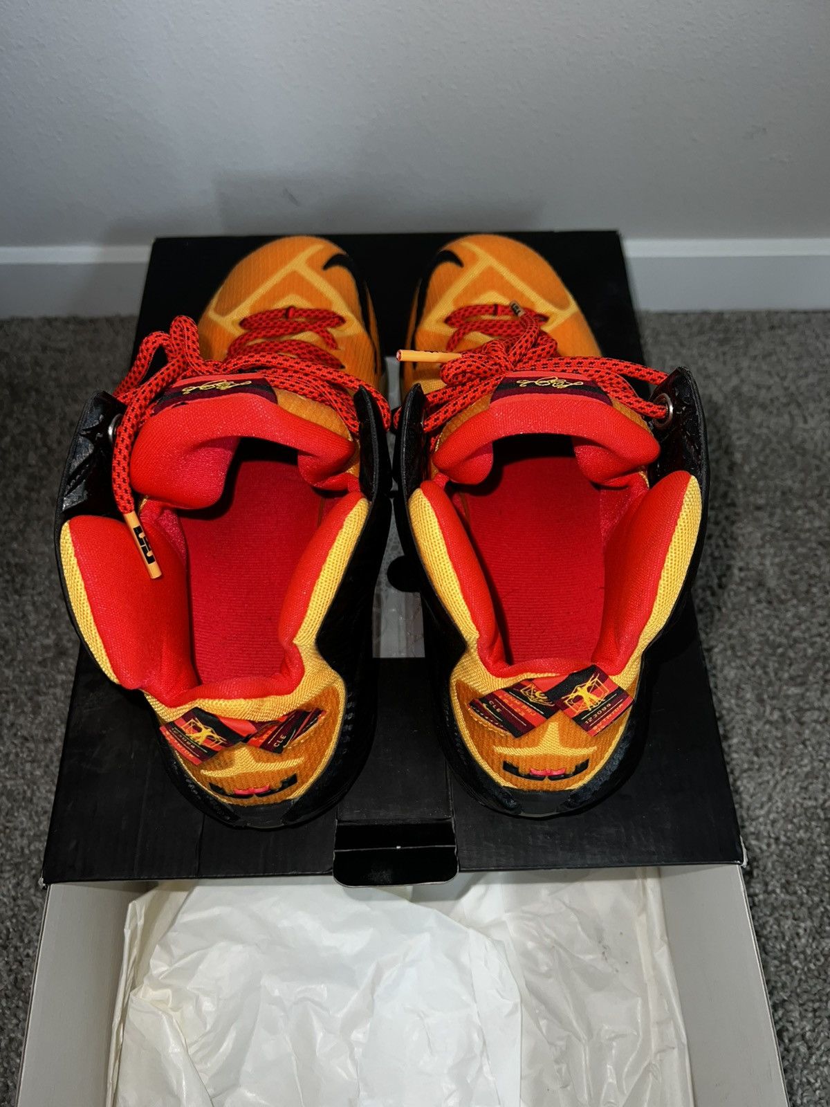 Nike LeBron 12 Witness Size US 12 / EU 45 - 3 Thumbnail