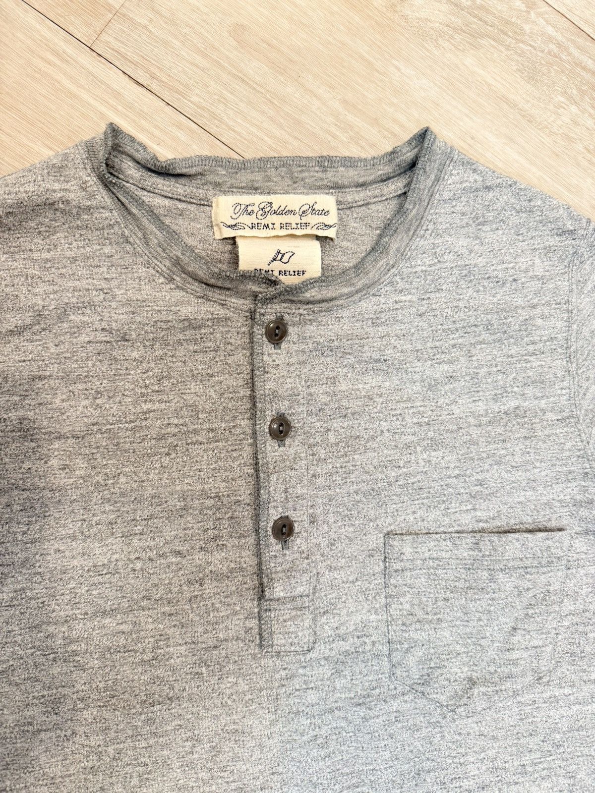Remi Relief Remi Relief Henley T-Shirt Grey Made in Japan Size S Size US S / EU 44-46 / 1 - 2 Thumbnail