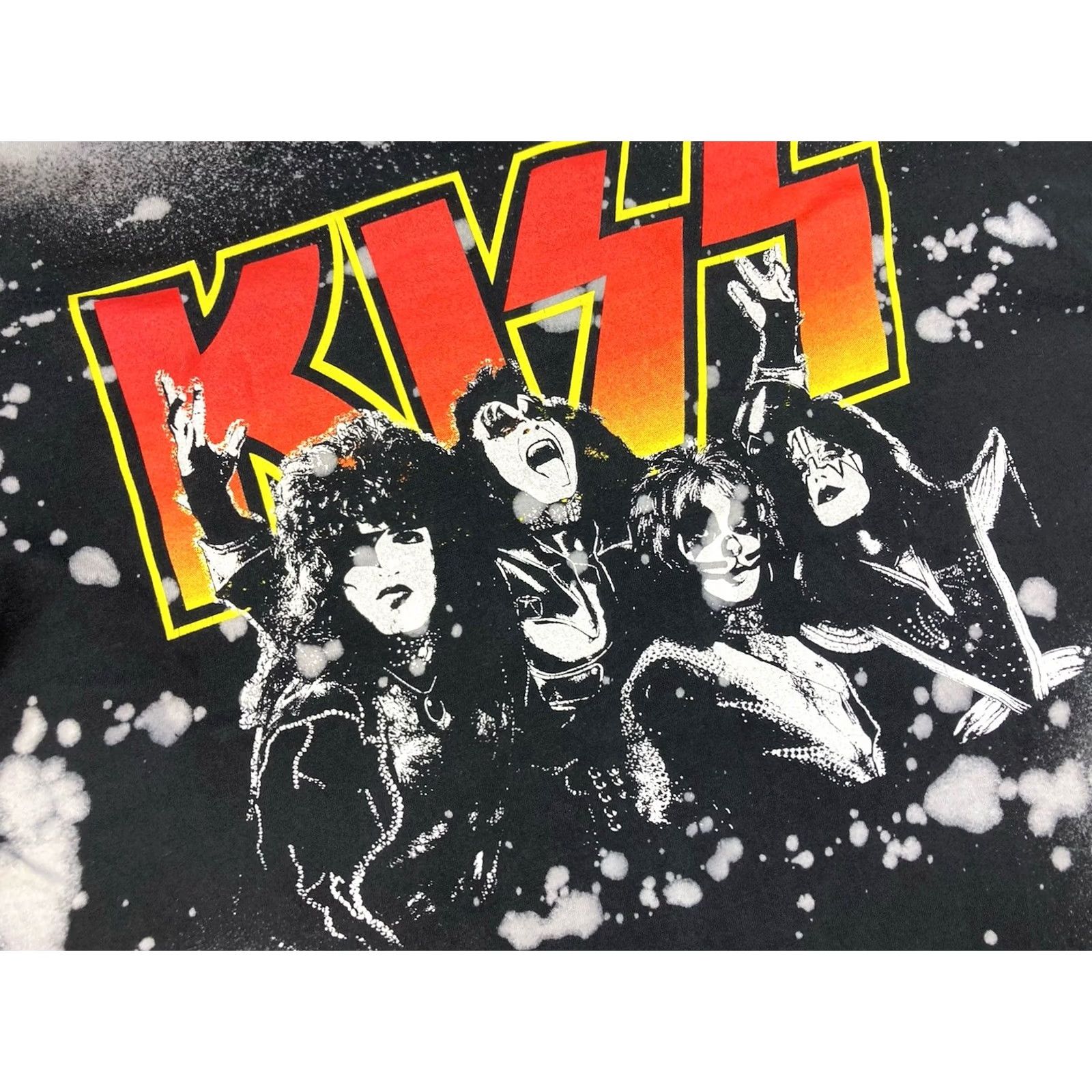 Vintage Kiss Graphic T-shirt Women Medium Black Acid Wash Short Sleeve Music Size M / US 6-8 / IT 42-44 - 2 Thumbnail