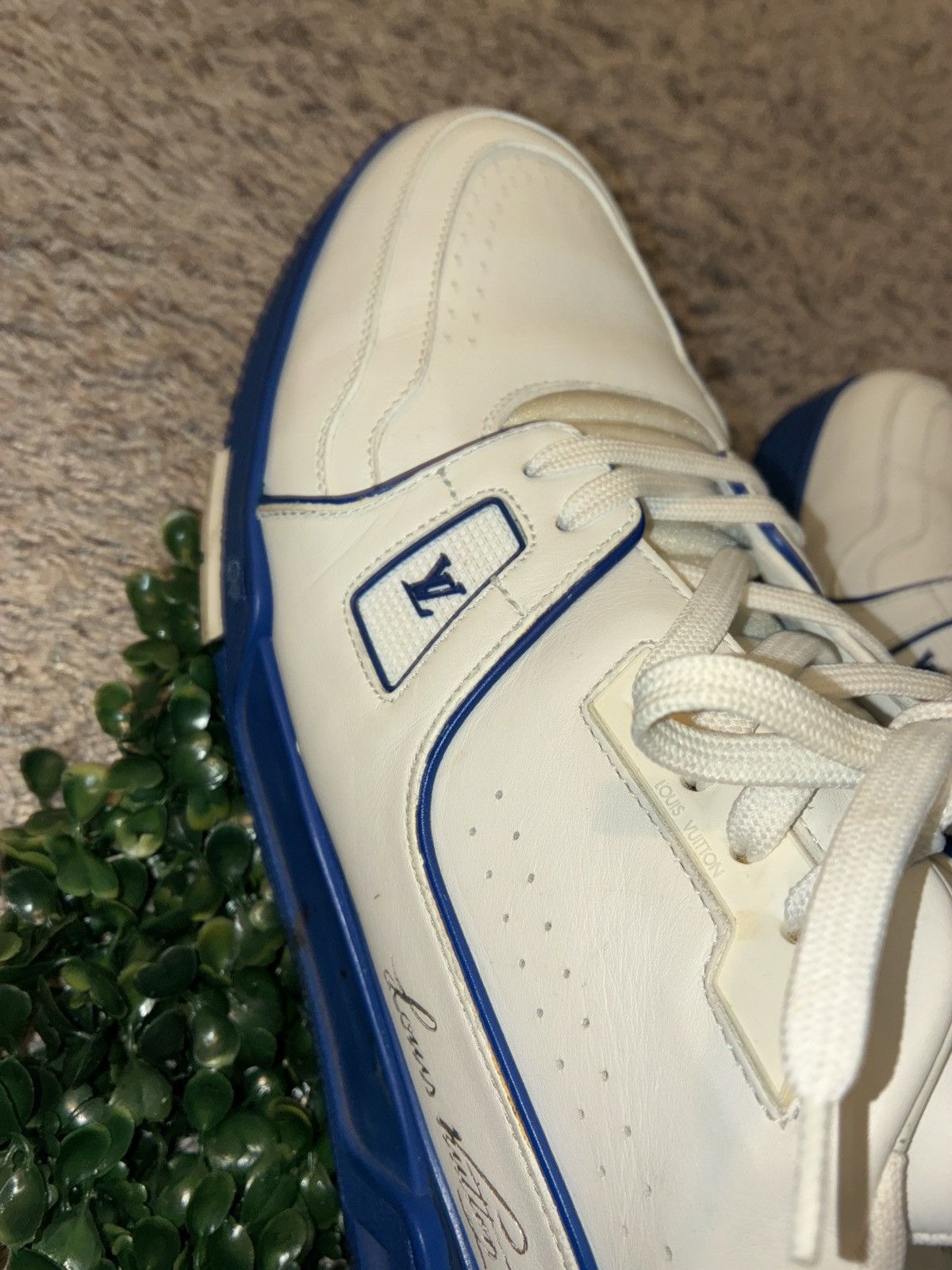 Louis Vuitton 2021 Louis Vuitton Trainer Low 'Signature - White Blue' Size US 13 / EU 46 - 6 Thumbnail