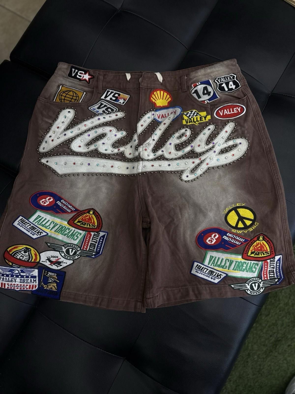 Vale Valley Brown Denim Patchwork Shorts Size 36 (Brand New) Size US 36 / EU 52 - 1 Thumbnail