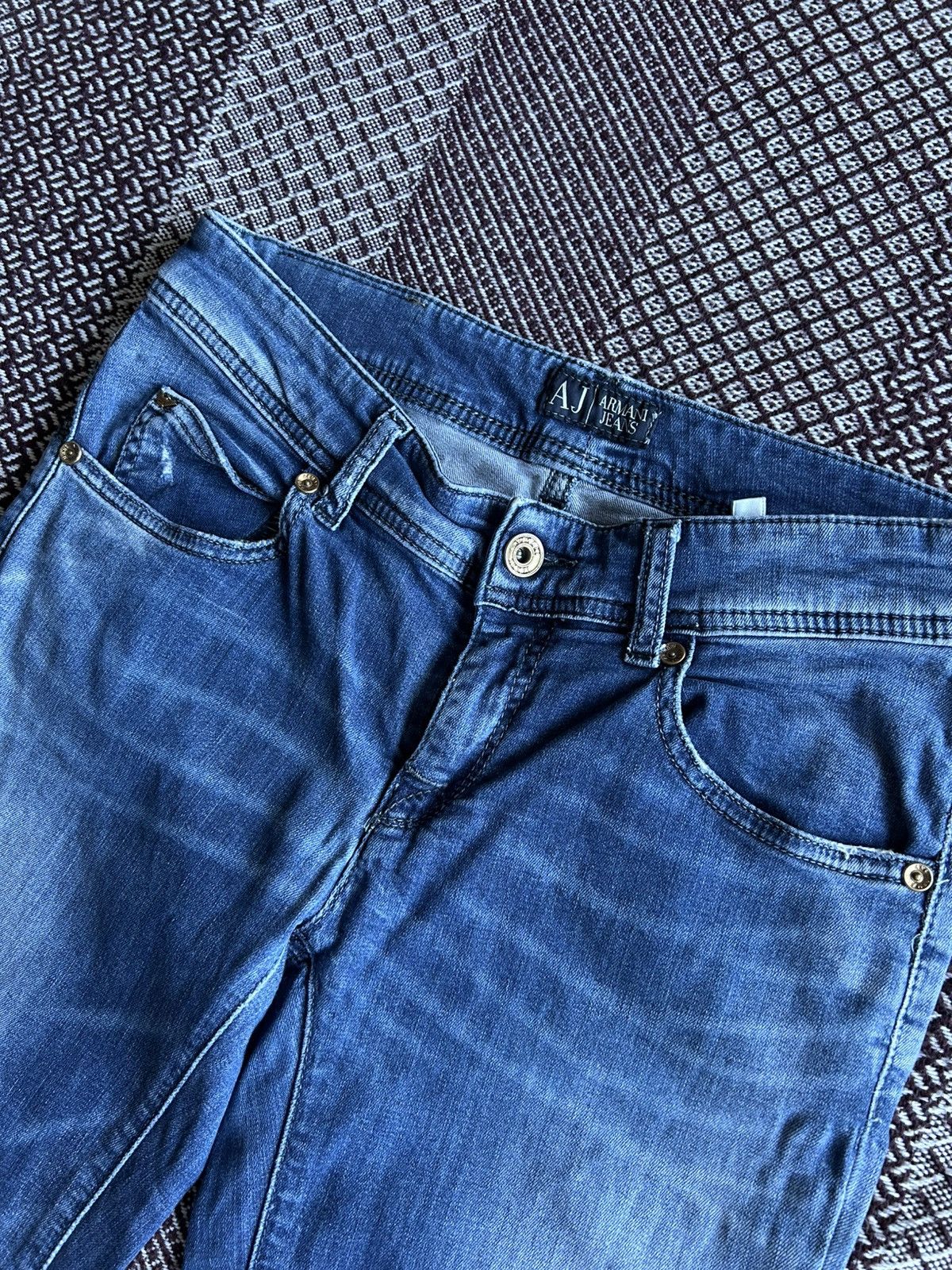 Armani × Vintage Vintage Armani Washed Straight Solid Jeans Small Logo Sz 27 Size US 27 - 10 Thumbnail
