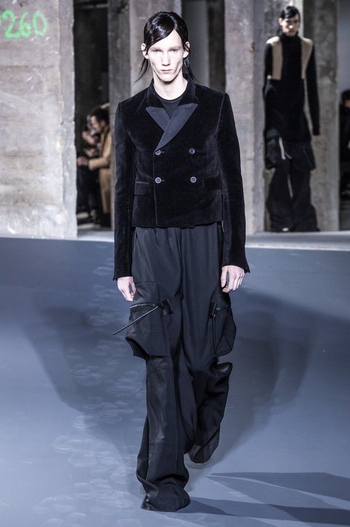 Rick Owens AW16 Cropped double-breasted jacket Size US S / EU 44-46 / 1 - 1 Thumbnail