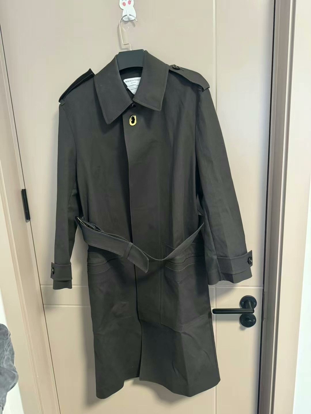 Bottega Veneta Bottega Veneta Long Belted Trench Coat Size L / US 10 / IT 46 - 1 Thumbnail