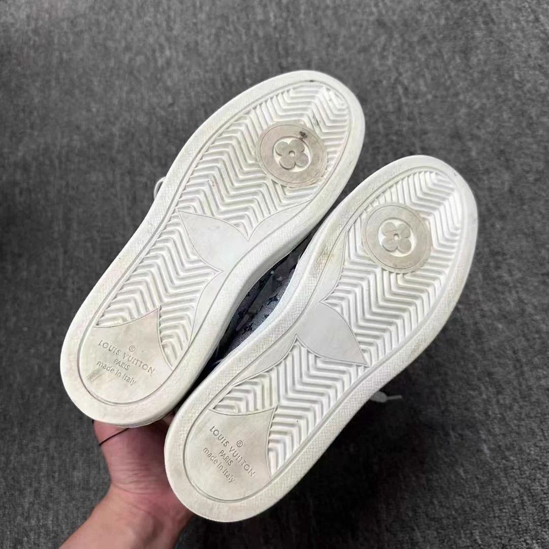 Louis Vuitton LV Denim Monogram High Top Sneaker 99 EUR 37.5 Size US 6.5 / IT 36.5 - 6 Thumbnail