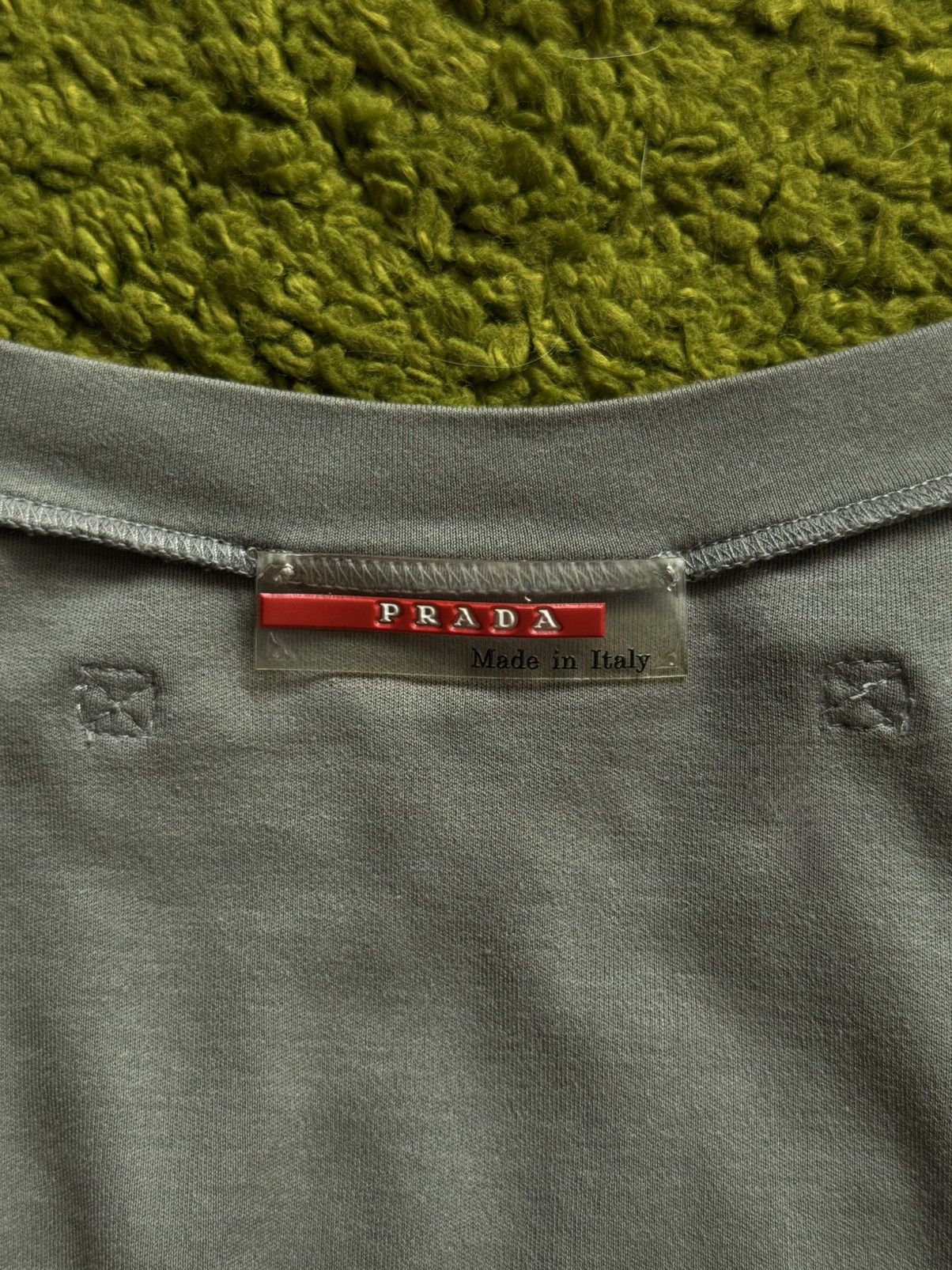 Prada Prada red tab 2000s vintage luxury sun faded tank top Y2K Size S / US 4 / IT 40 - 6 Thumbnail