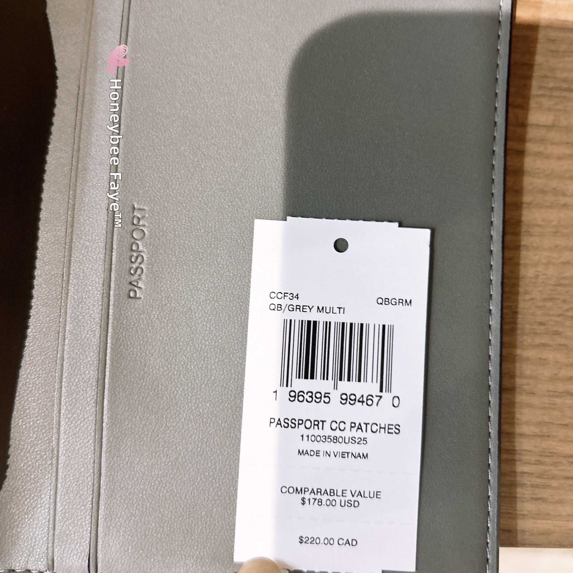 Coach Passport Card Case In Signature Canvas With Patches CCF34 Size ONE SIZE - 5 Thumbnail