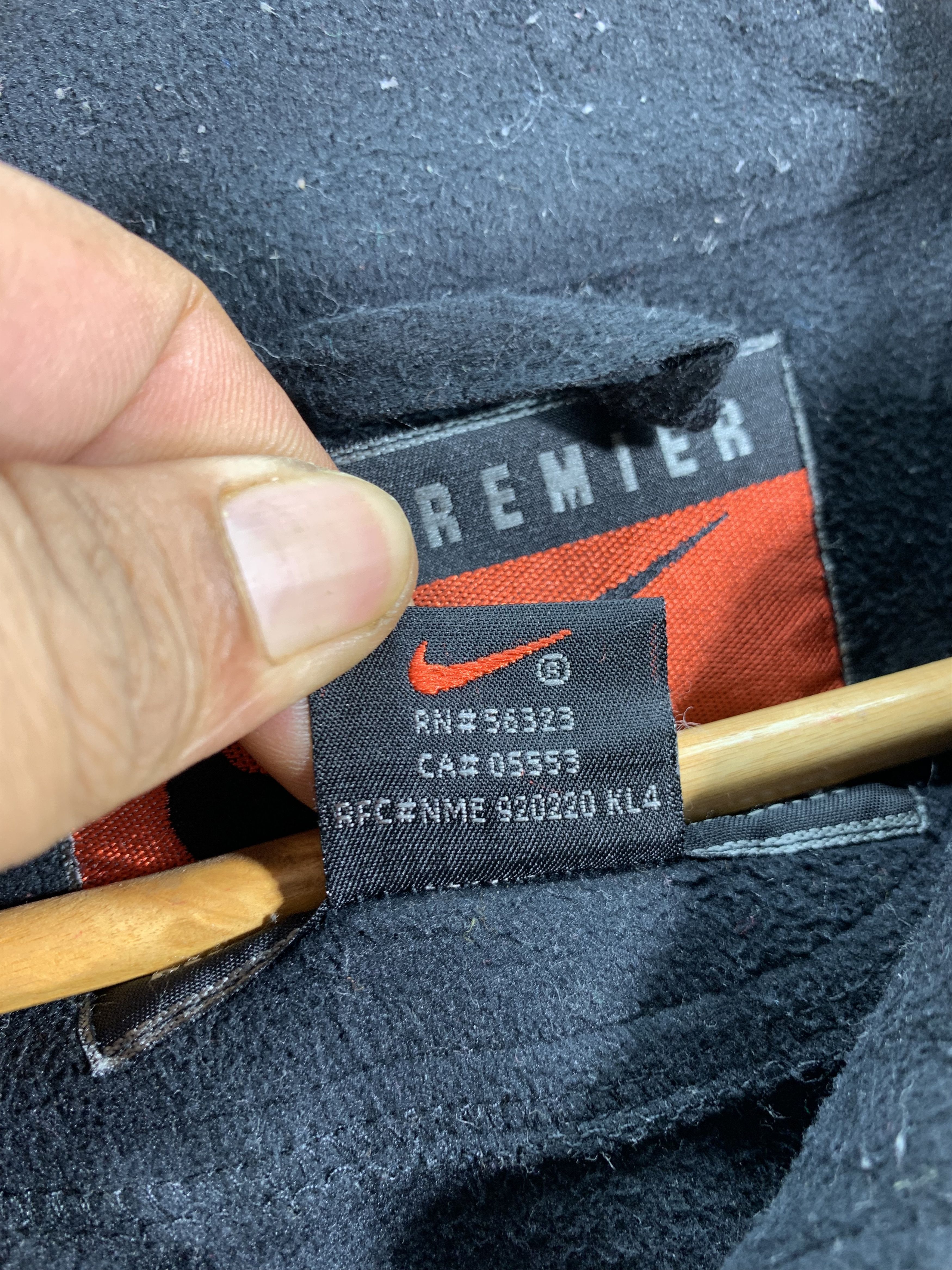Nike ⚡️Vintage Nike Premier Fleece Embroidered Swoosh Size US L / EU 52-54 / 3 - 4 Thumbnail