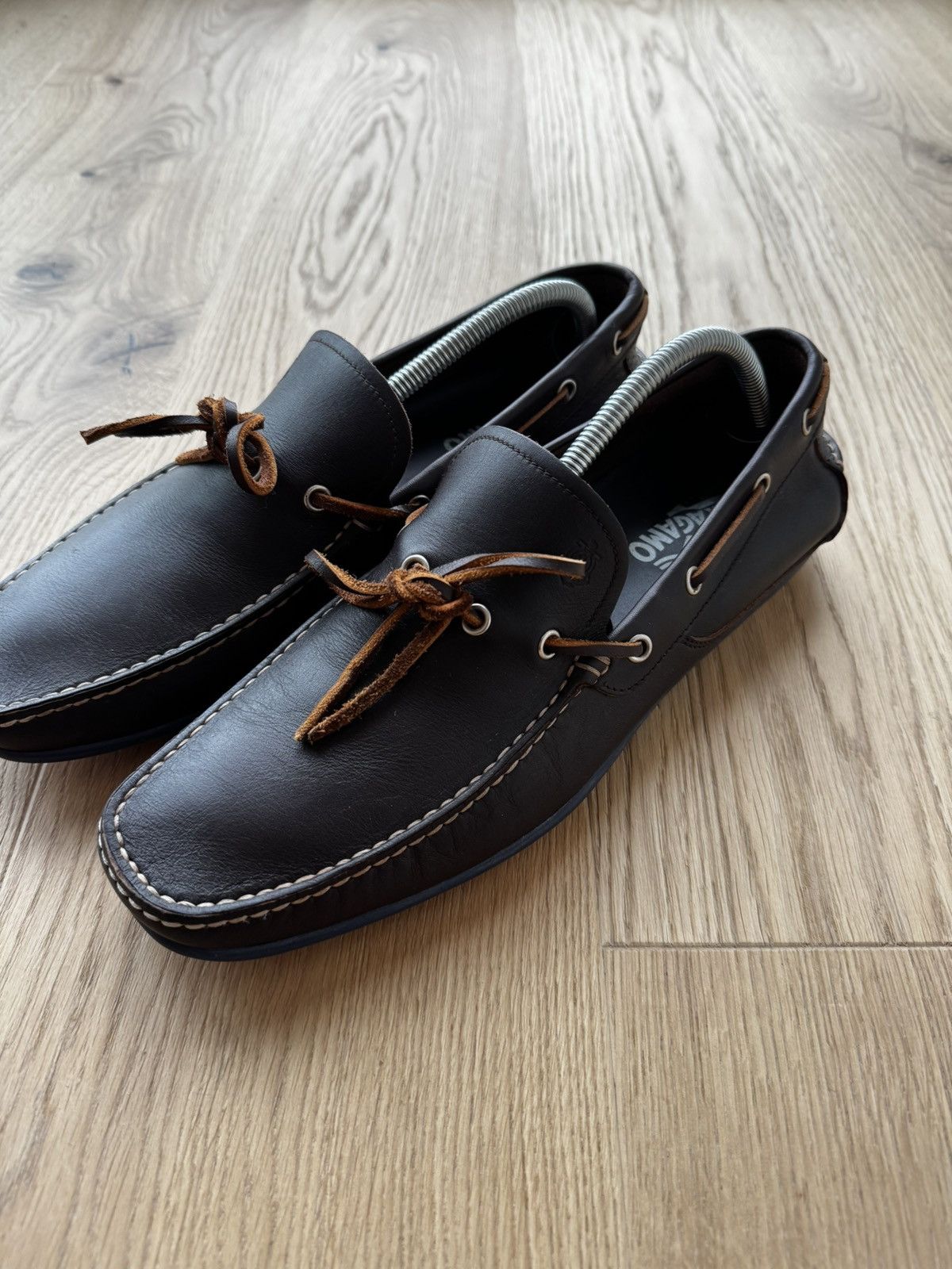 Salvatore Ferragamo Salvatore Ferragamo Men's Loafer Size US 9 / EU 42 - 2 Thumbnail