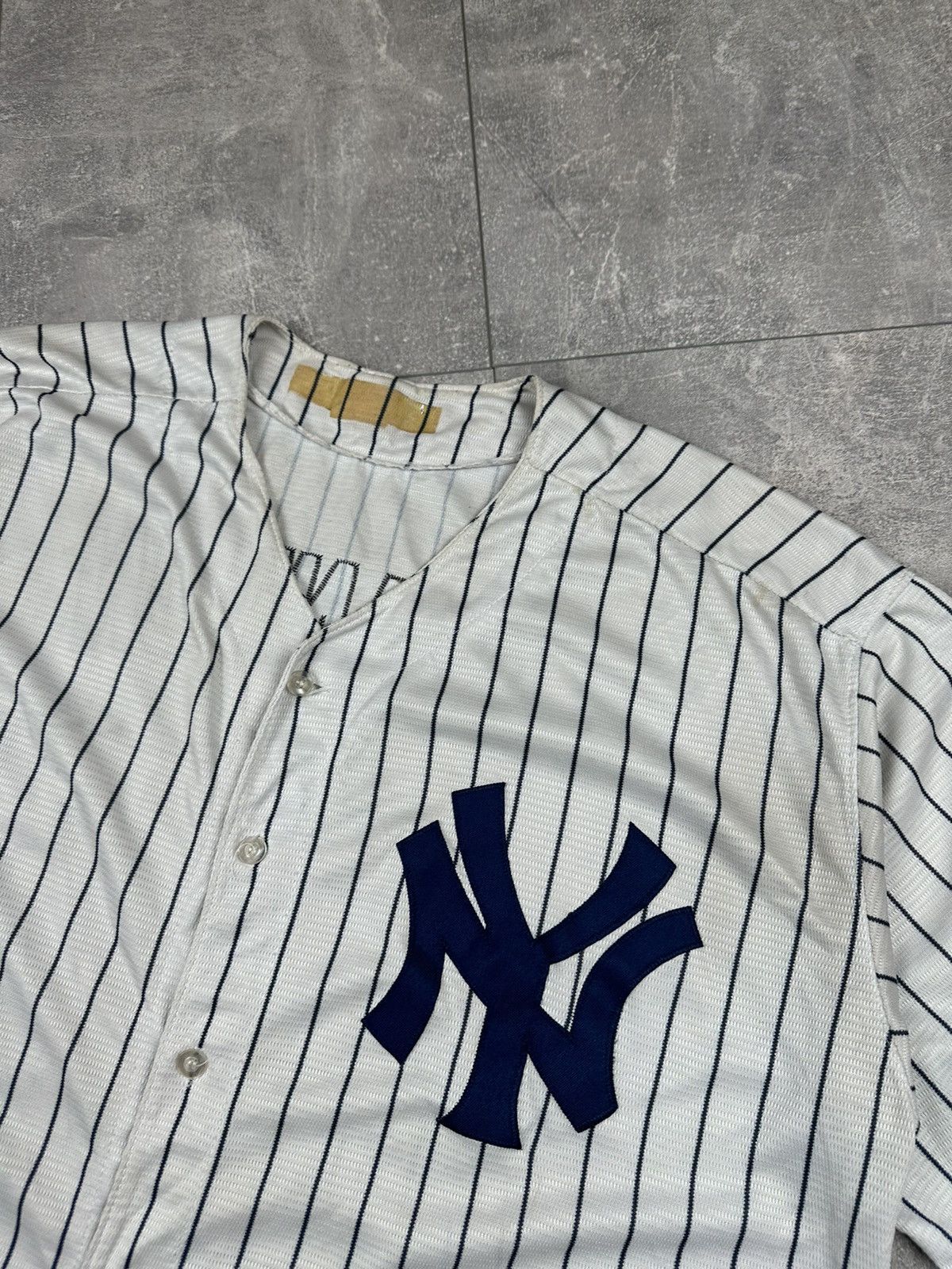 Majestic Majestic New York Yankees #27 Stanton Jersey Size US XL / EU 56 / 4 - 8 Thumbnail