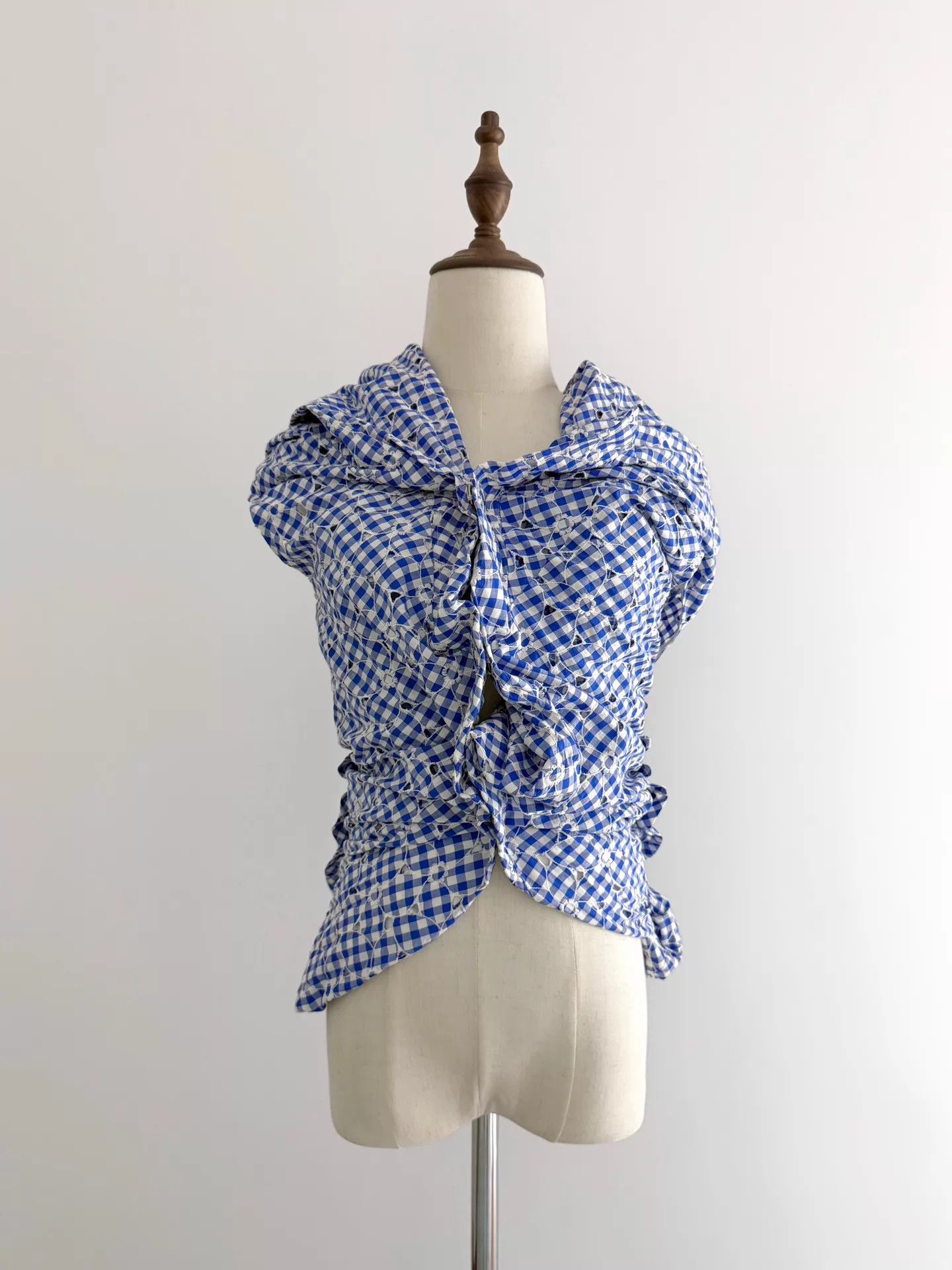 Junya Watanabe Junya Watanabe Check Embroidered Twisted Top S Size S / US 4 / IT 40 - 3 Thumbnail