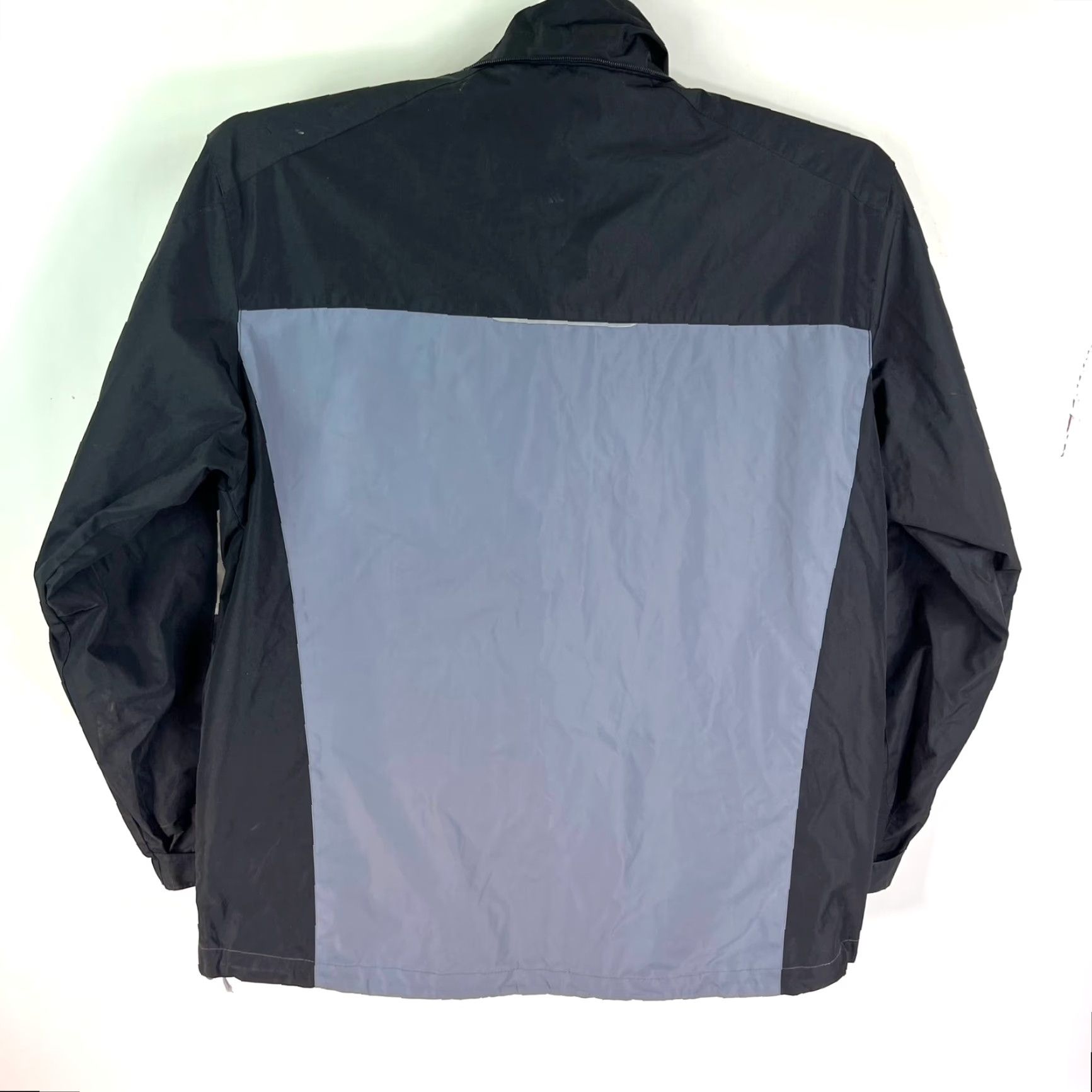 Champion VINTAGE Champion Performance Jacket Mens L Gray Rain Coat Wind Jacket Size US L / EU 52-54 / 3 - 7 Thumbnail