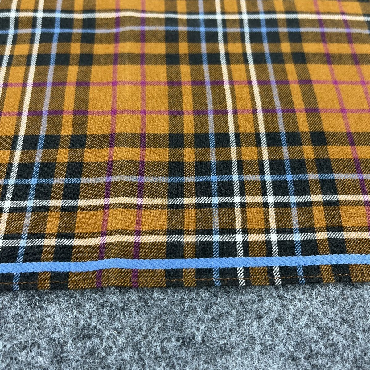 J. Press J. Press Handkerchief / Bandana / Neckerchief B1211 Size ONE SIZE - 6 Thumbnail