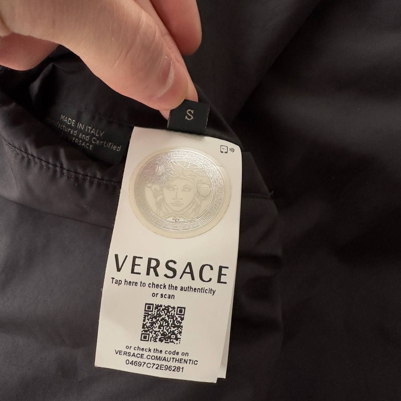 Versace Gianni Versace Puffer Jacket Nylon Size US S / EU 44-46 / 1 - 11 Thumbnail