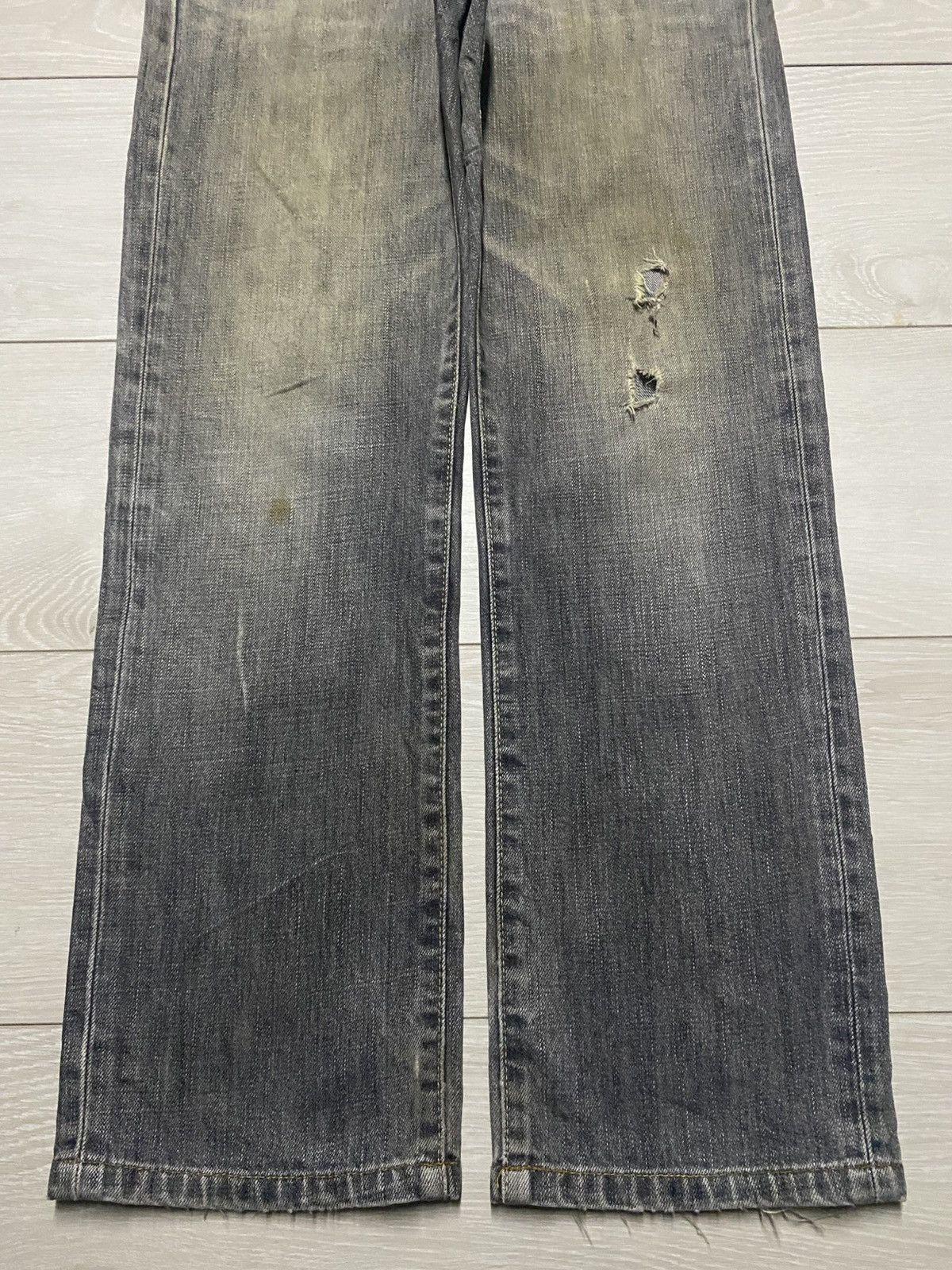 Undercover × Uniqlo Vintage Japanese Brand Uniqlo S002 Mud Wash Distressed Jeans Size US 29 - 5 Thumbnail