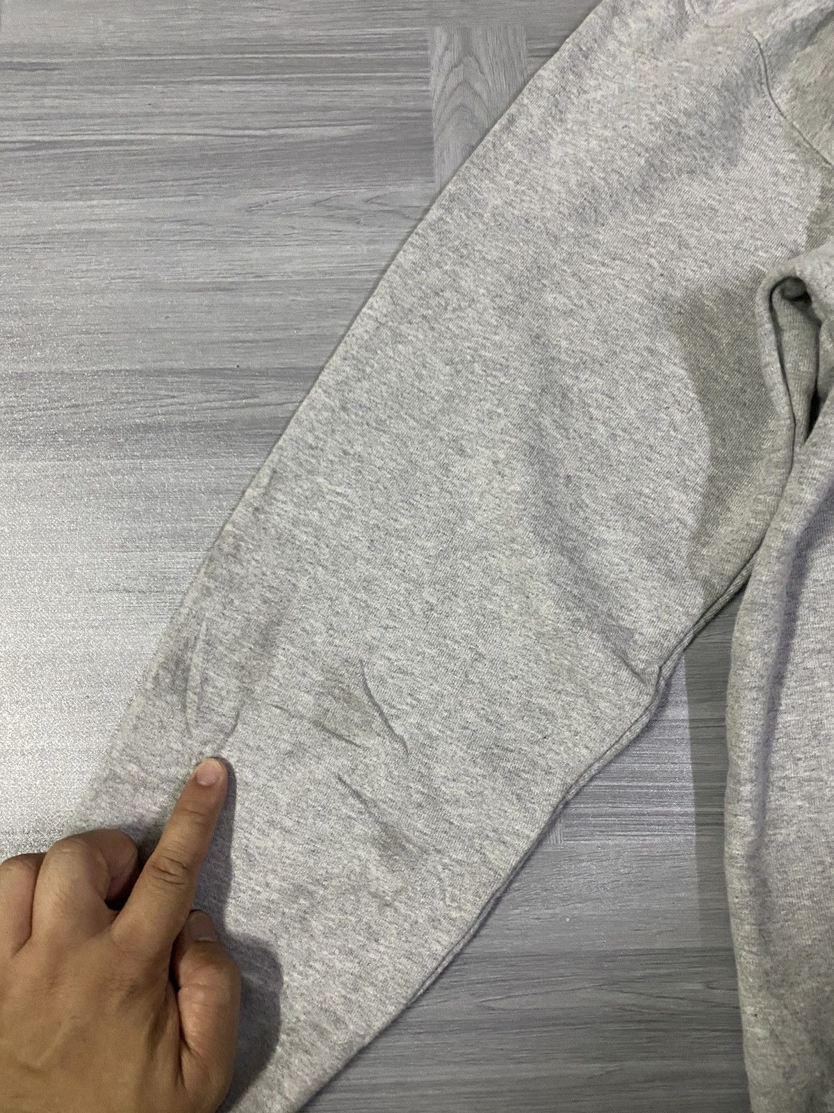 Xlarge XLarge Sweatshirt With Contrasting Design Kangaroo Pocket Size US L / EU 52-54 / 3 - 20 Thumbnail