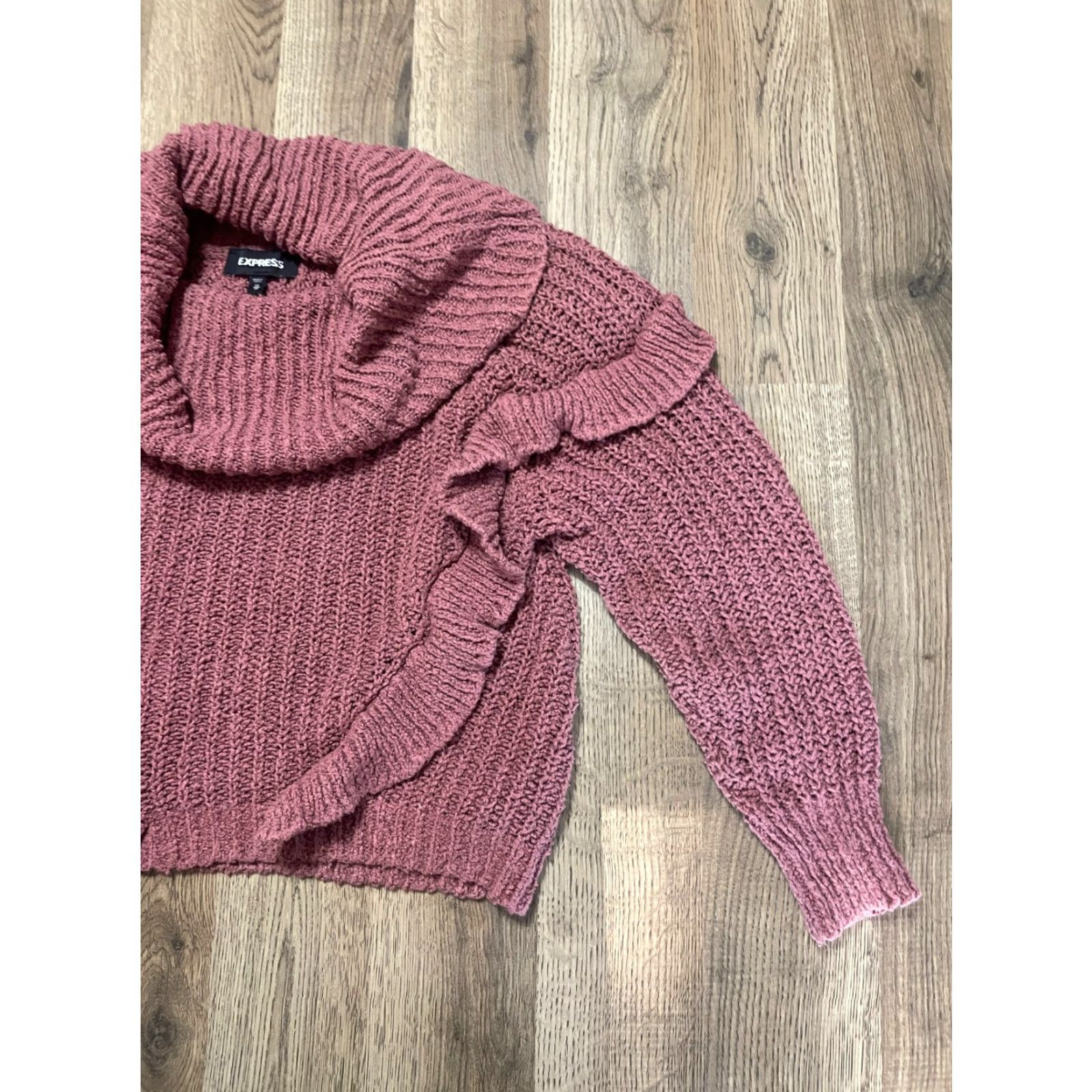 Express Express Sweater Women's Size XS Pink Turtleneck Ruffle Knit Pullover Size XS / US 0-2 / IT 36-38 - 4 Thumbnail