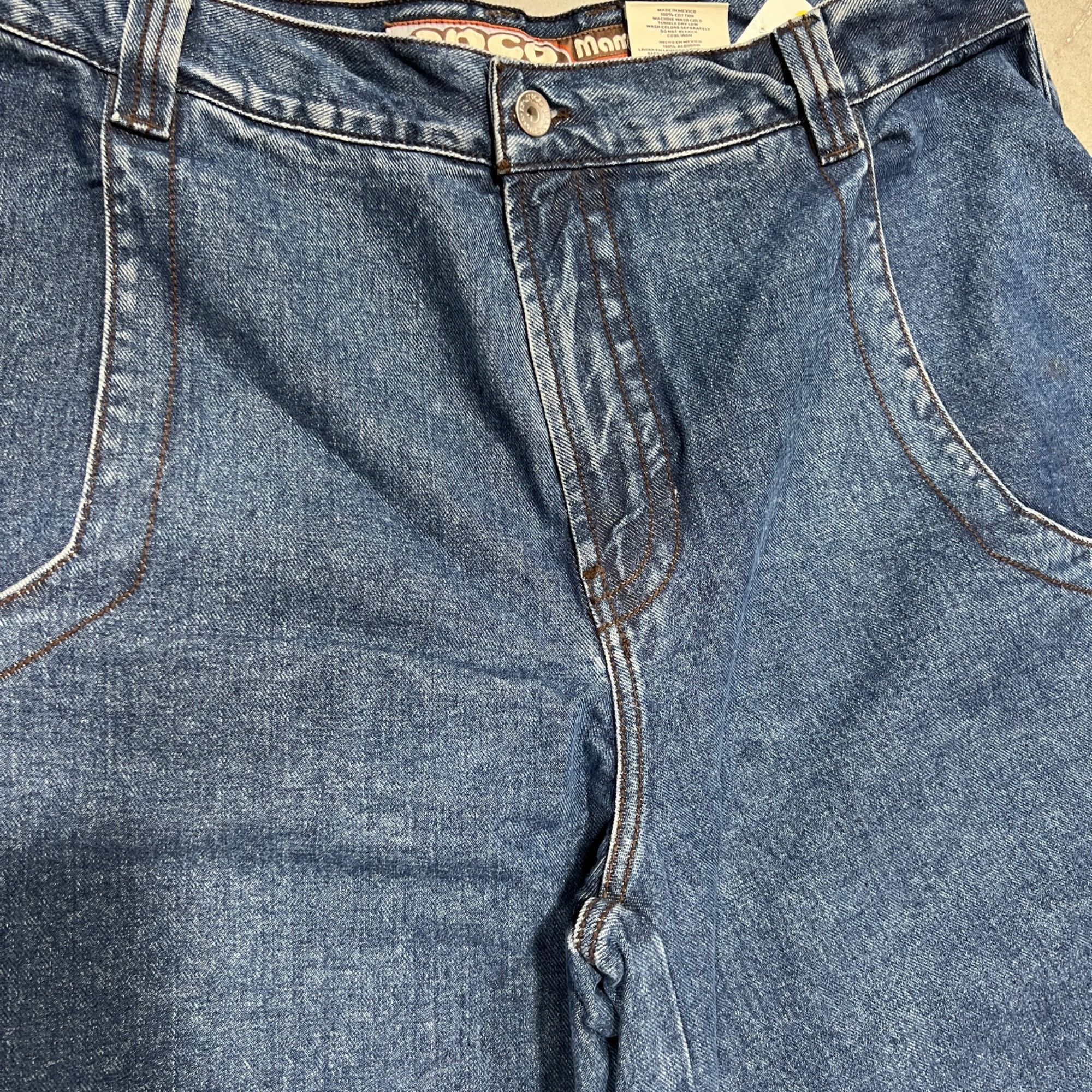 JNCO Vintage JNCO Mammoth endangered species collectors edition Size US 40 / EU 56 - 4 Thumbnail