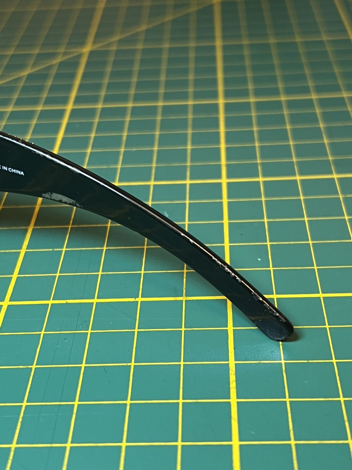 Dolce & Gabbana Vintage Dolce & Gabbana 8008 rhinestone logo ski sunglasses Size ONE SIZE - 9 Thumbnail