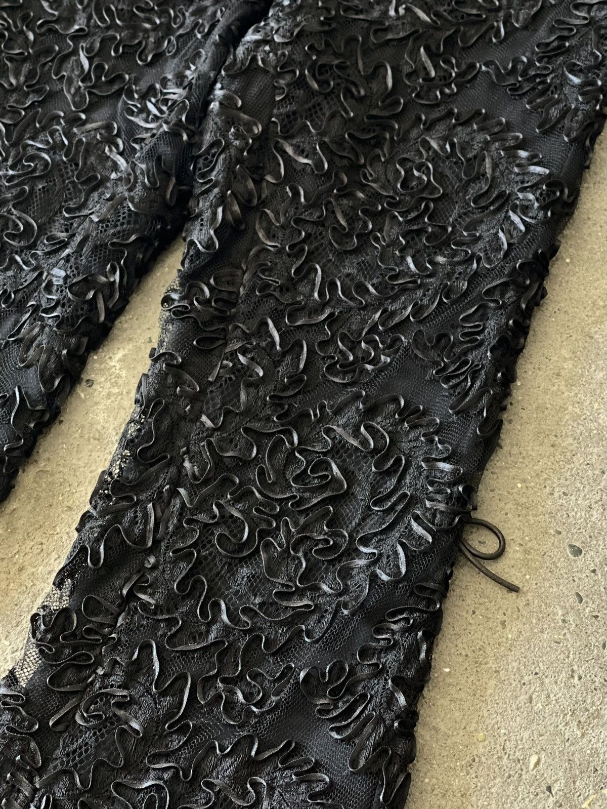 Gucci Archive Gucci - Tom Ford - FW1999 - Evening Lace Pants Size 26" / US 2 / IT 38 - 4 Thumbnail