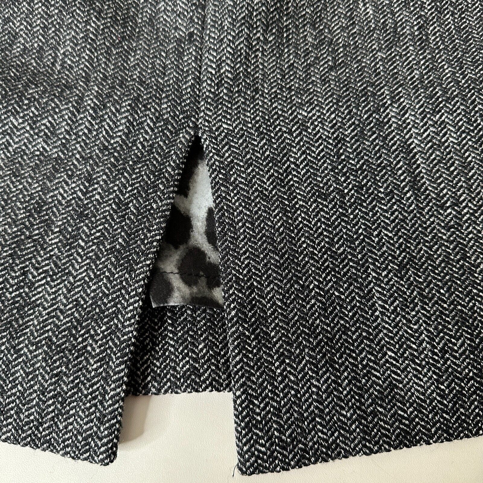 Express Express Black & White Houndstooth Back Zip Pencil Skirt 00 Size 24" / US 00 / IT 34 - 7 Thumbnail