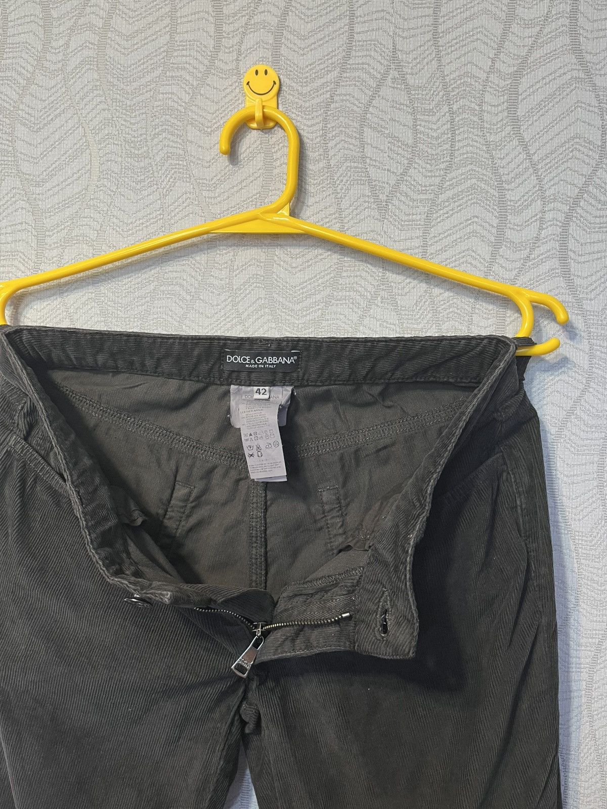 Dolce & Gabbana × Vintage Dolce & Gabbana Vintage Velvet Zipped Up Pants Italy Made XS Size US 29 - 10 Thumbnail