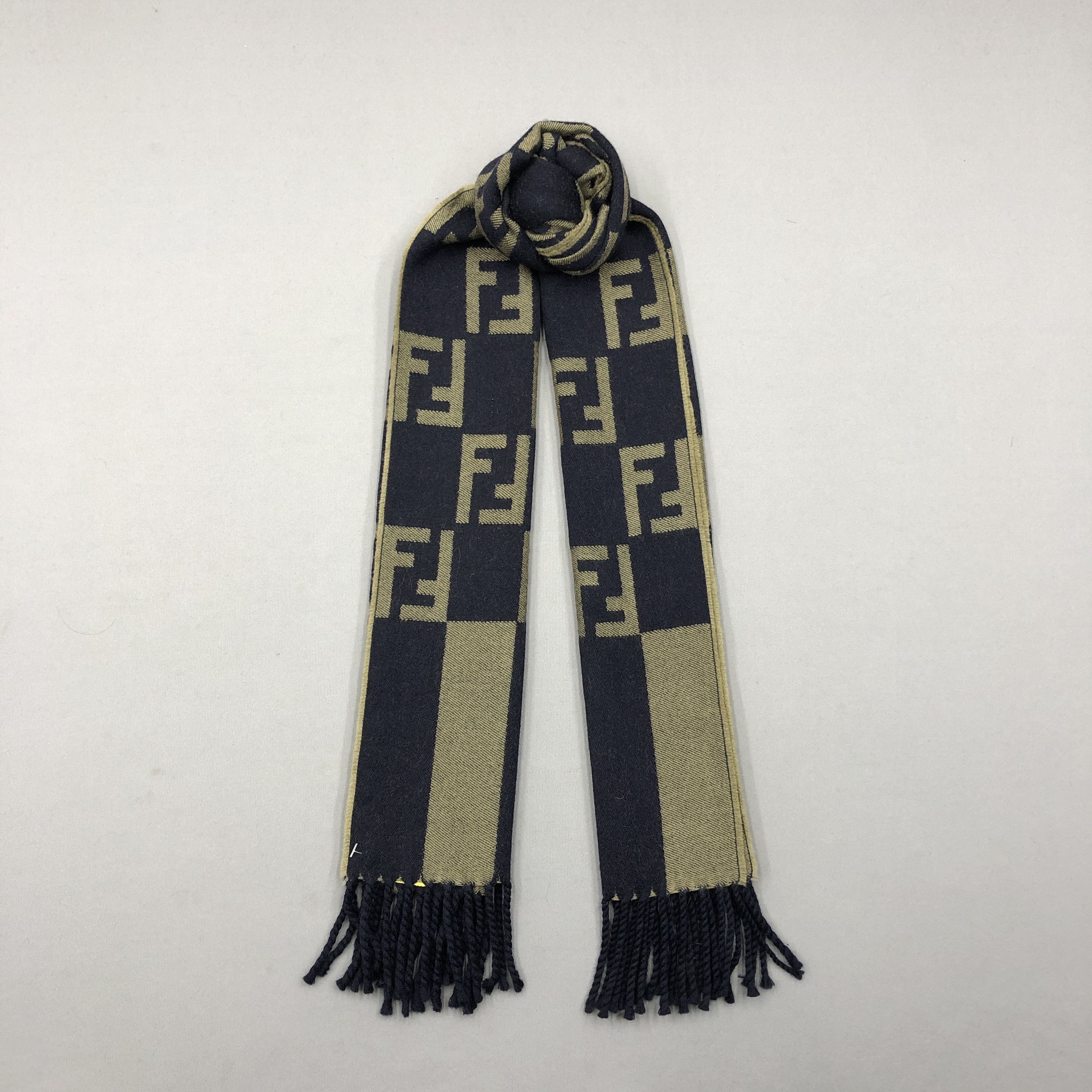 Japanese Brand Vintage Fendi Scarf Fendi Zucca FF Monogram Wool Scarves Size ONE SIZE - 1 Thumbnail