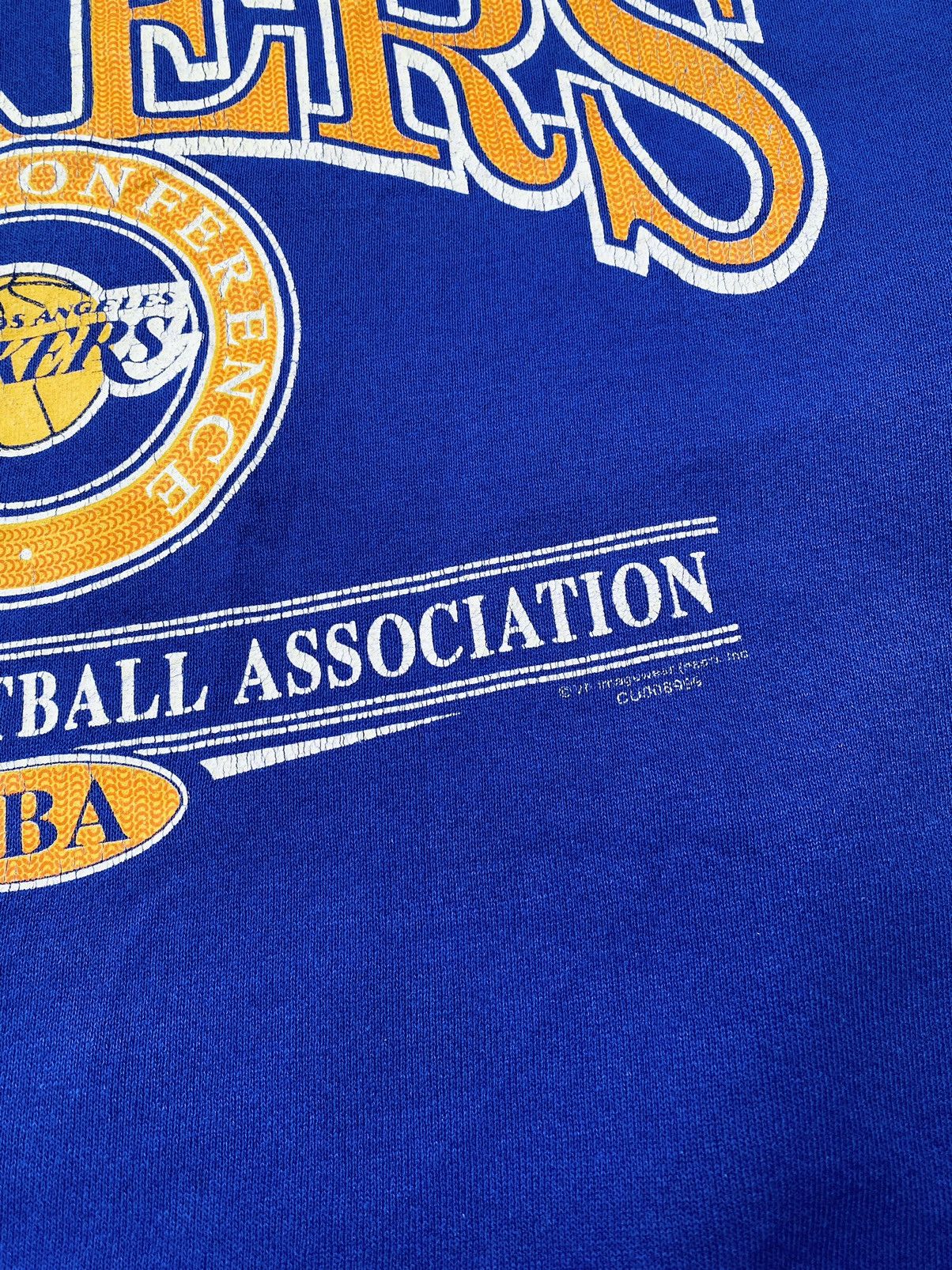 Vintage Vintage 90s Los Angeles Lakers Nba Sweatshirt Size US XL / EU 56 / 4 - 4 Thumbnail